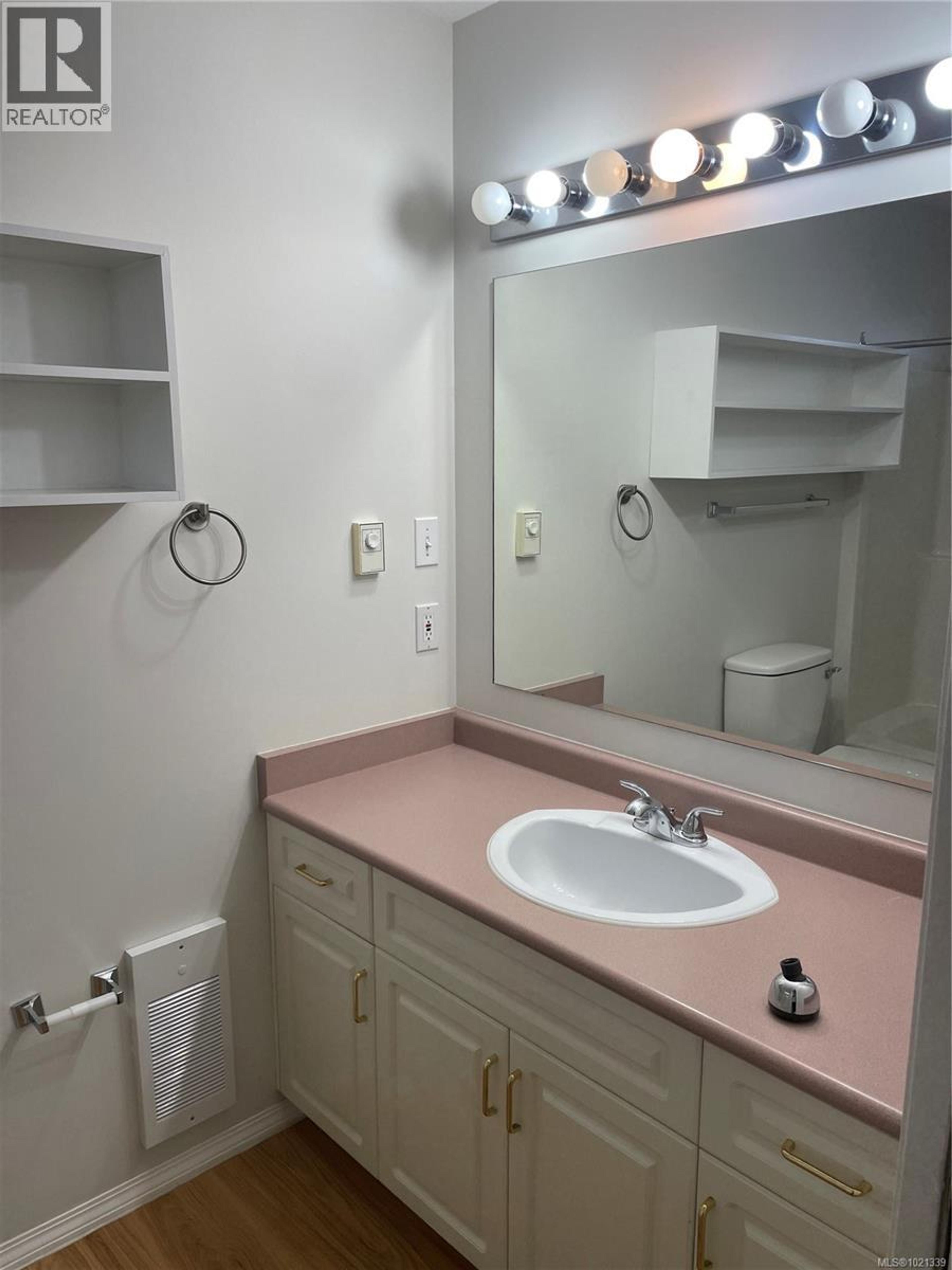 #407 264 MCVICKERS ST - 9