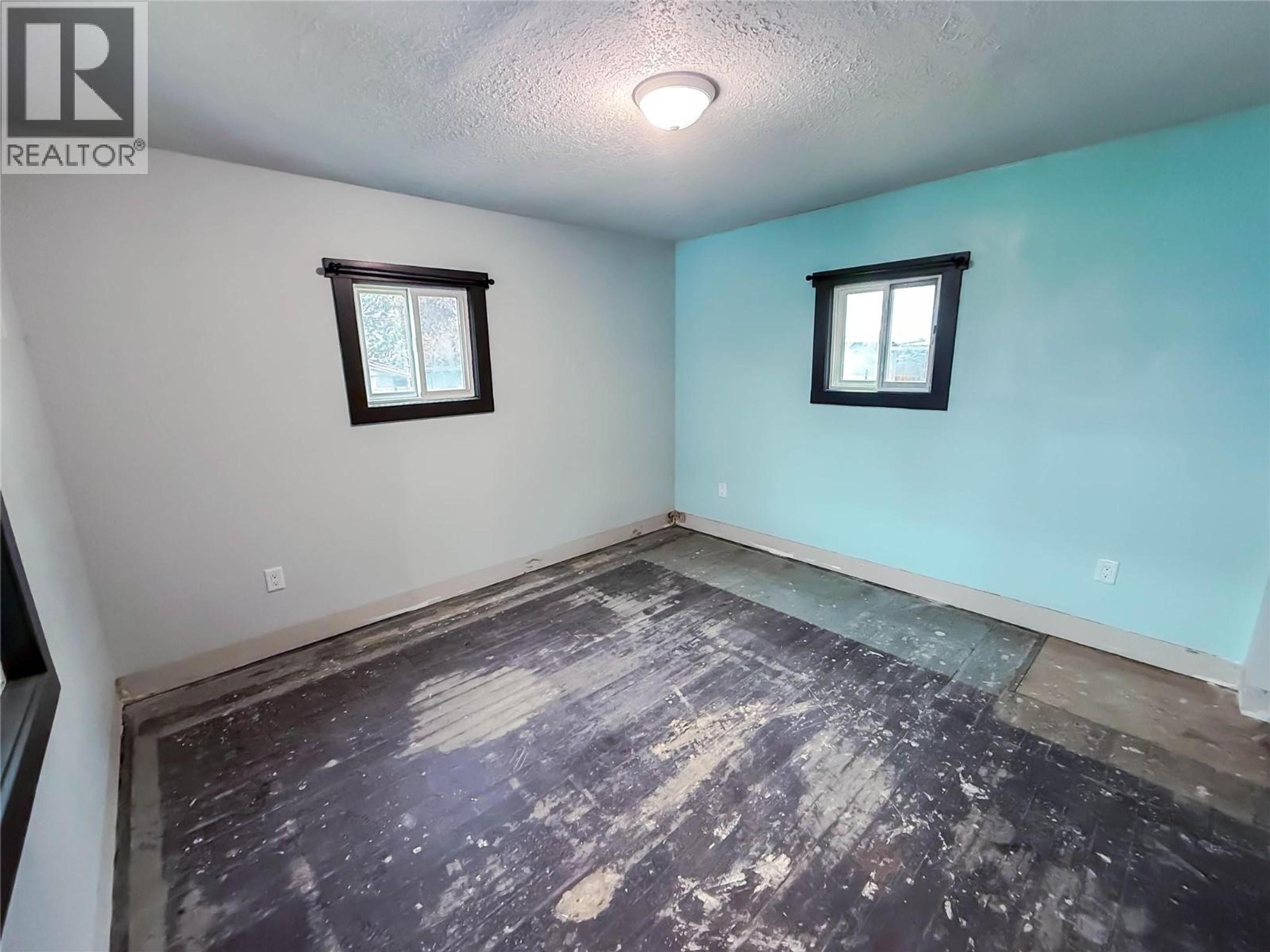 950 ASPEN STREET - 14