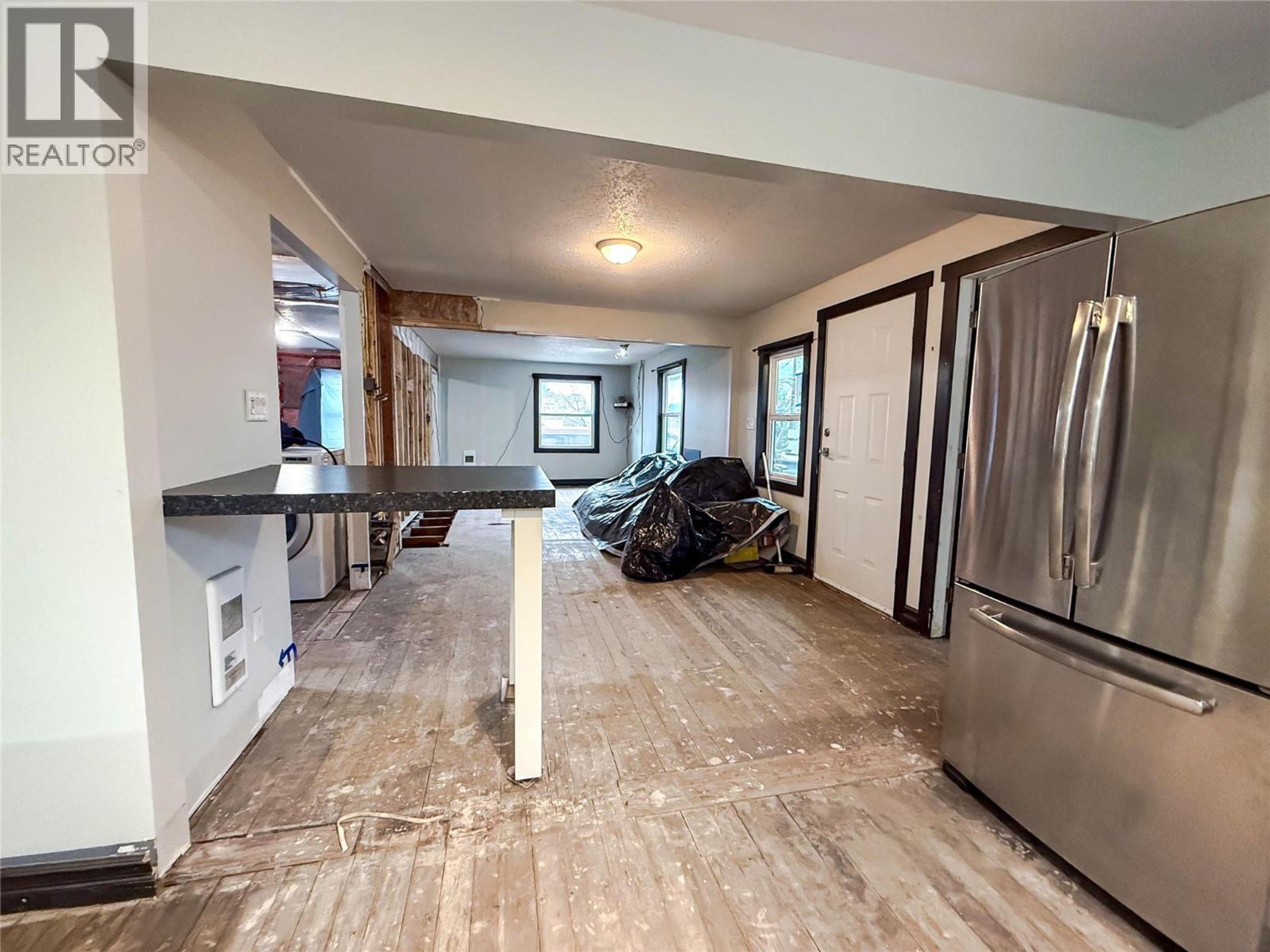 950 ASPEN STREET - 12