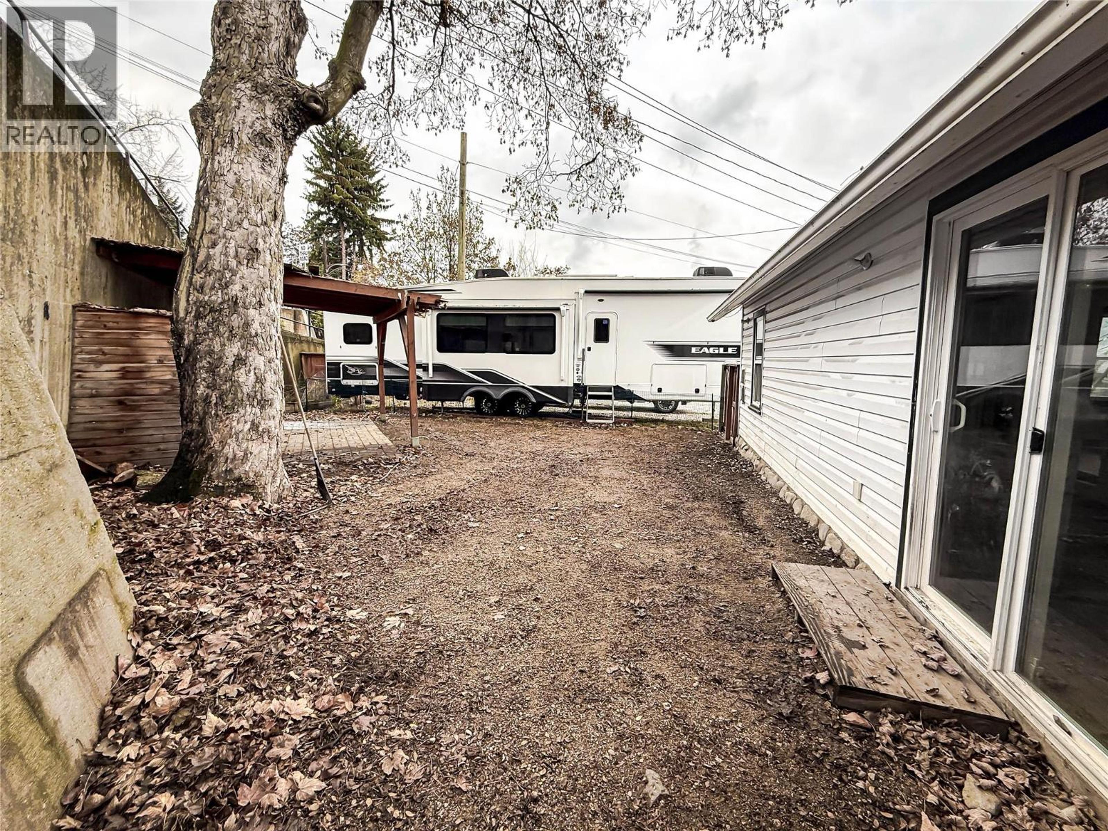 950 ASPEN STREET - 23