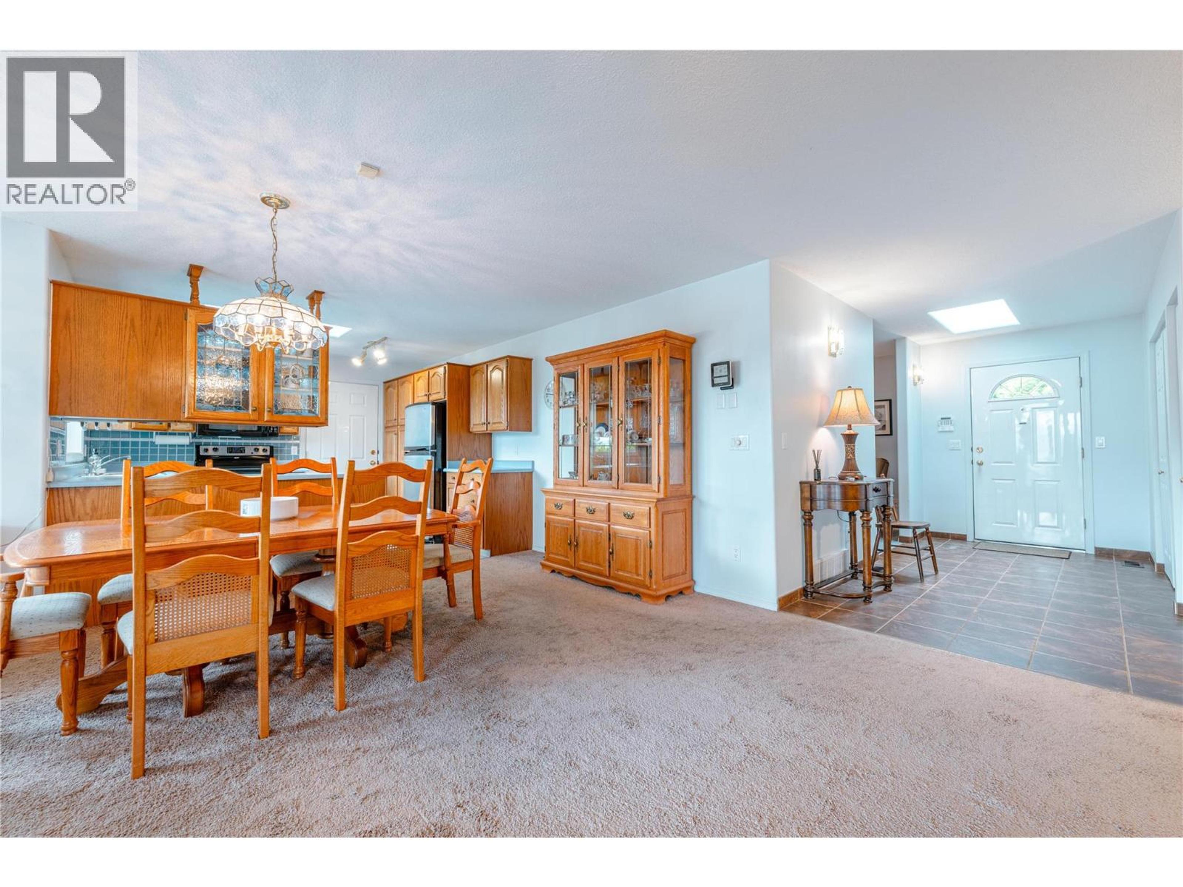 139 TRACK STREET STREET E - 33