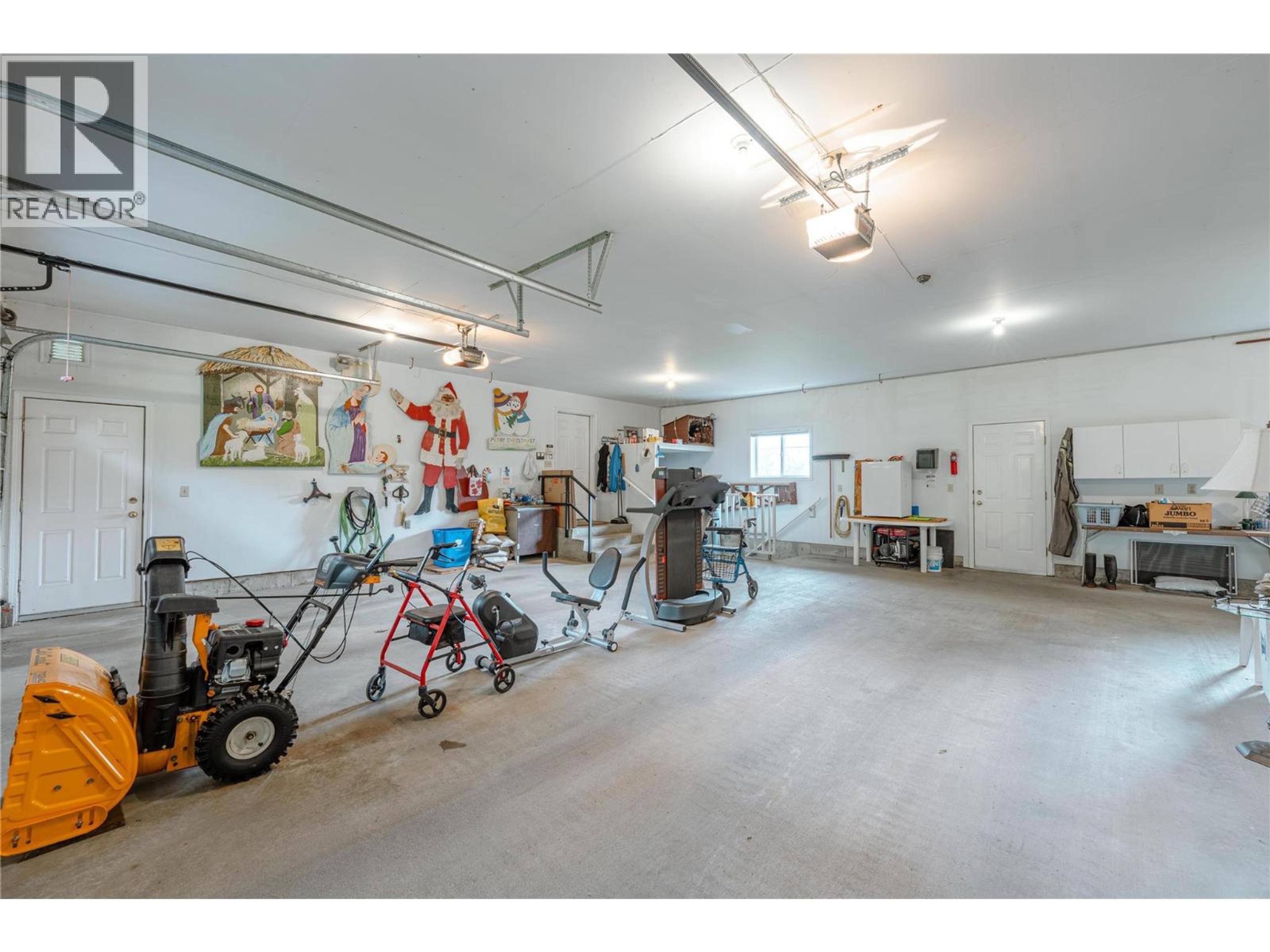 139 TRACK STREET STREET E - 6