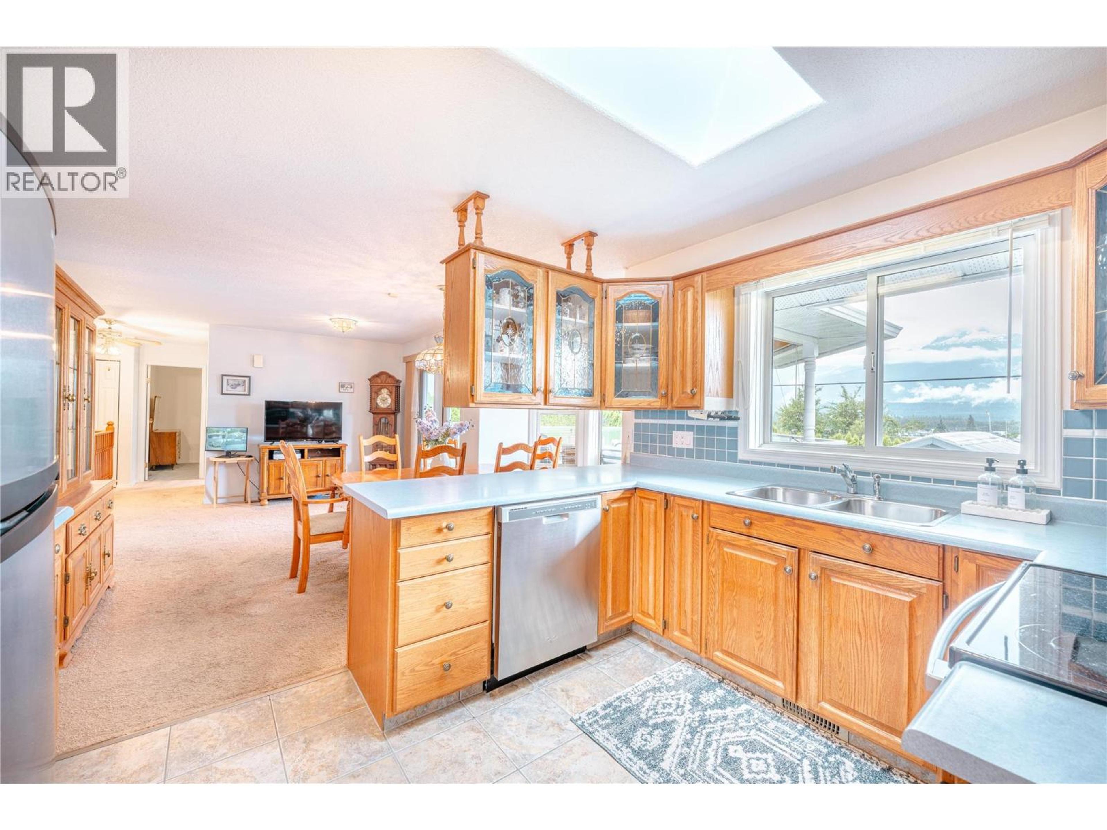 139 TRACK STREET STREET E - 37