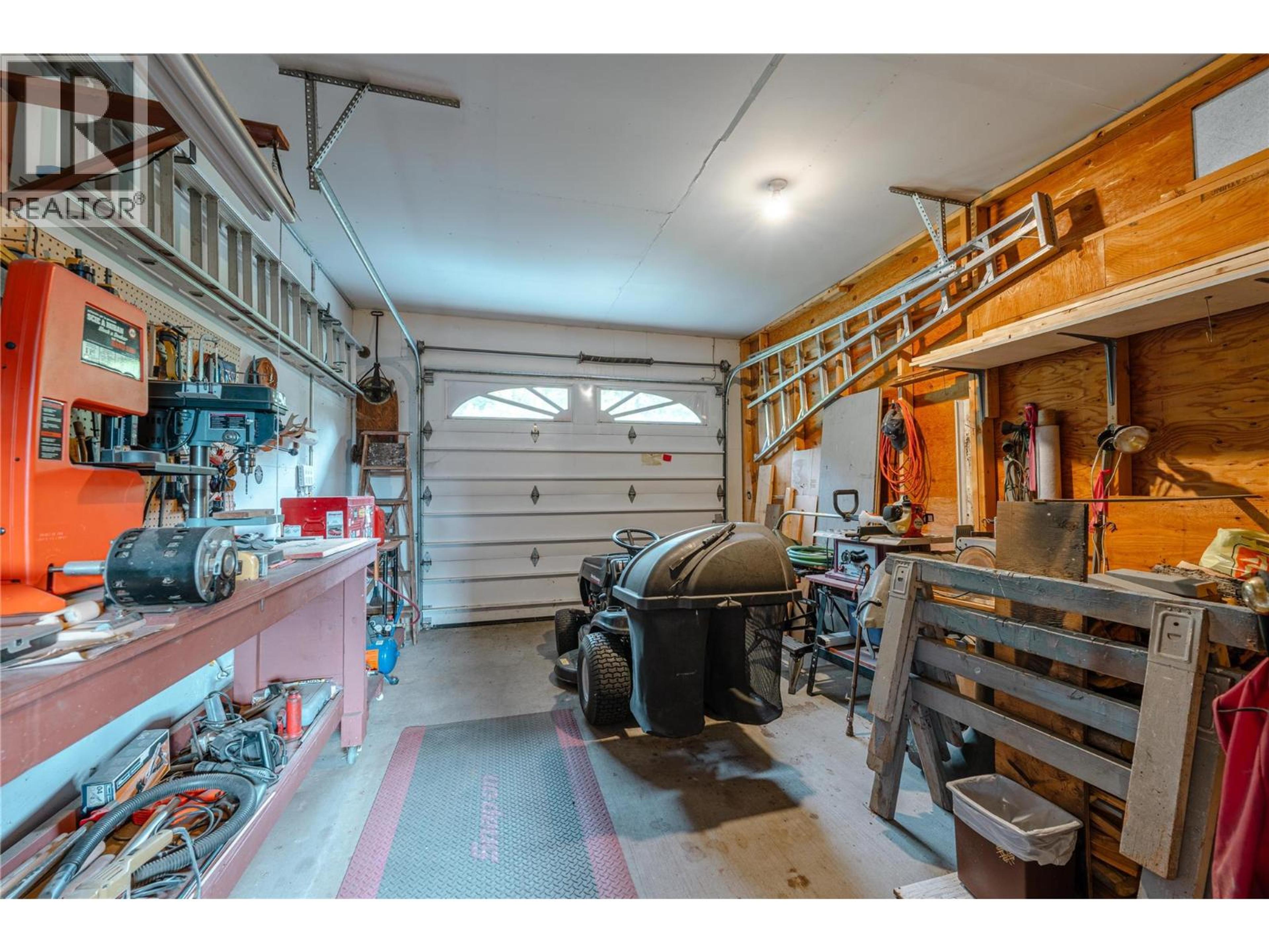 139 TRACK STREET STREET E - 8