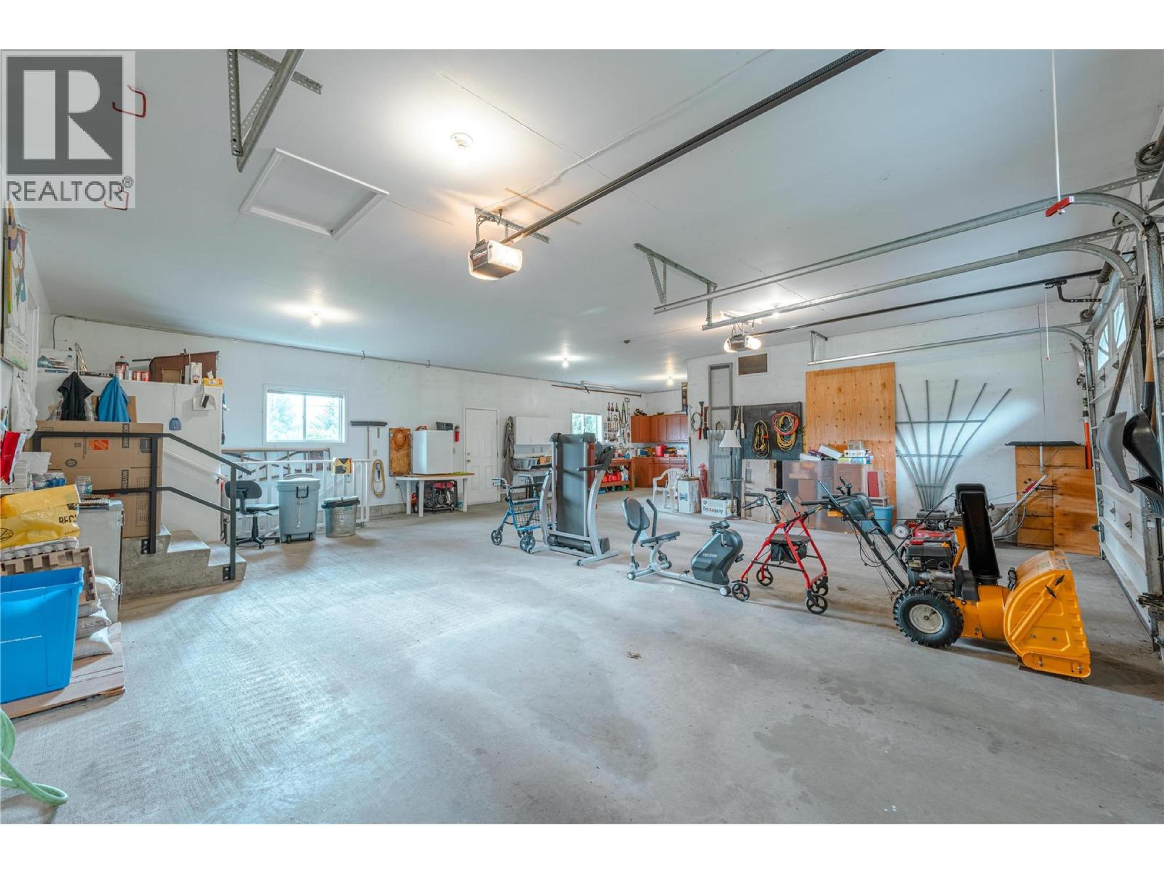 139 TRACK STREET STREET E - 7