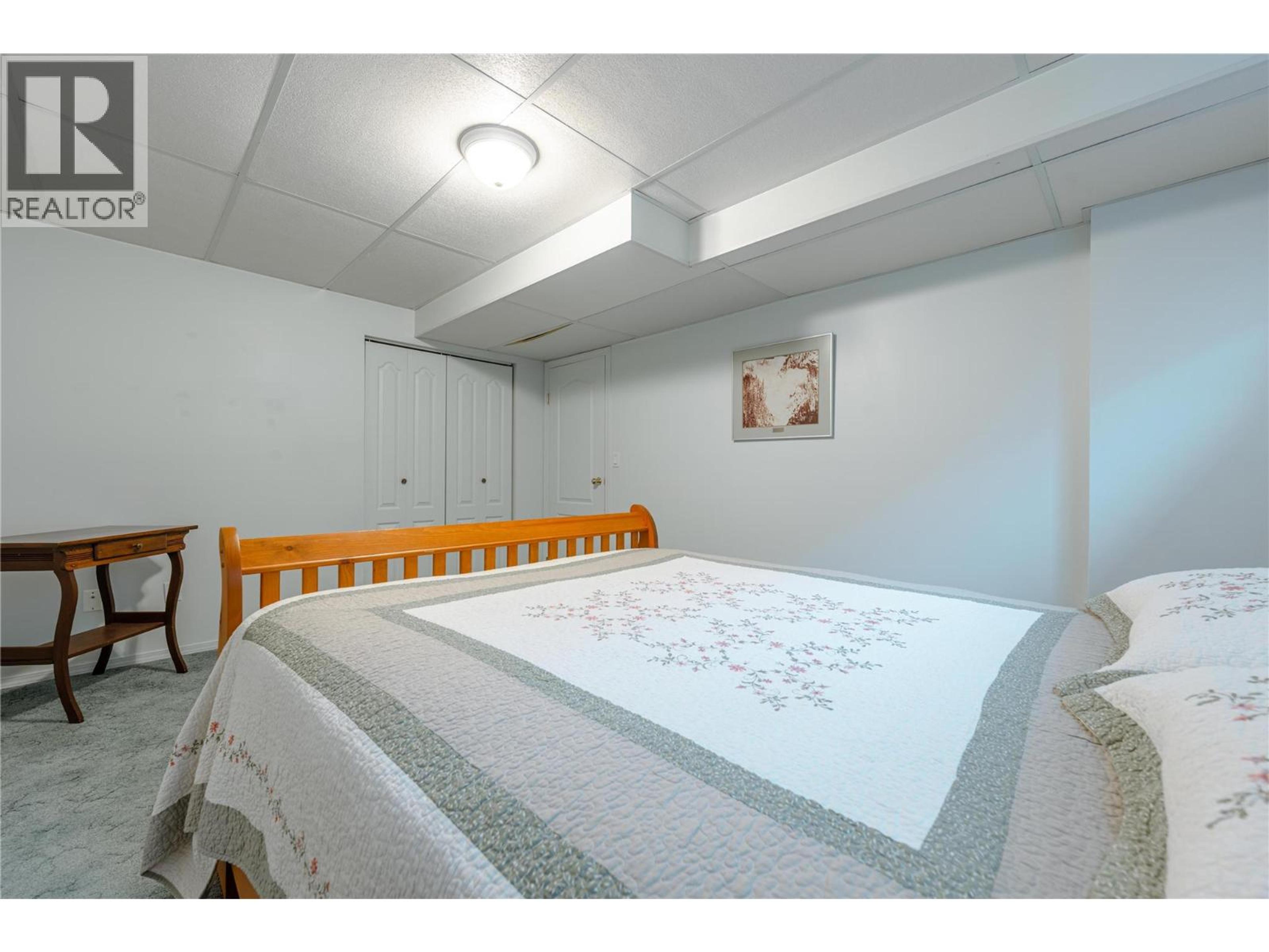 139 TRACK STREET STREET E - 70