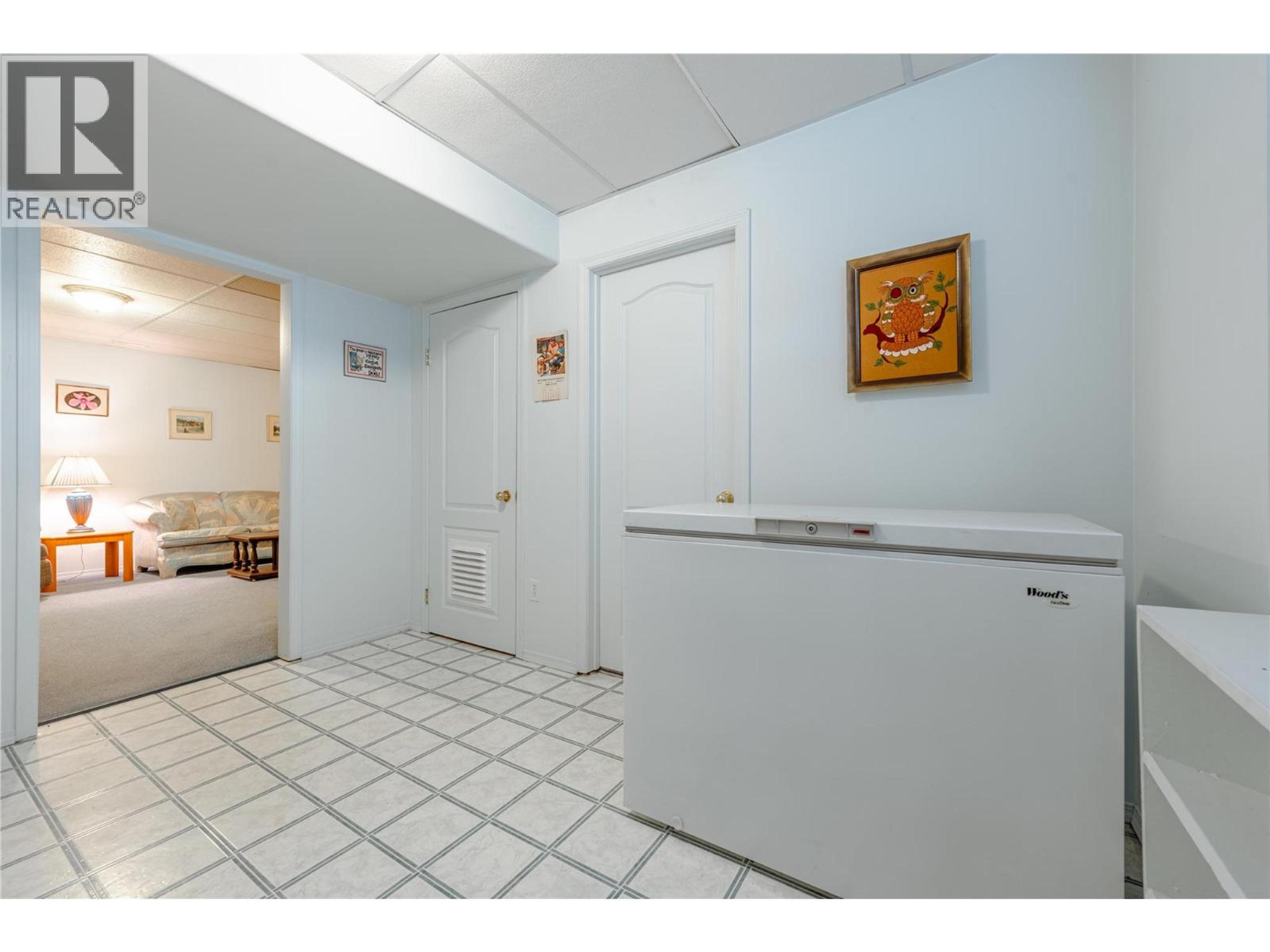 139 TRACK STREET STREET E - 65