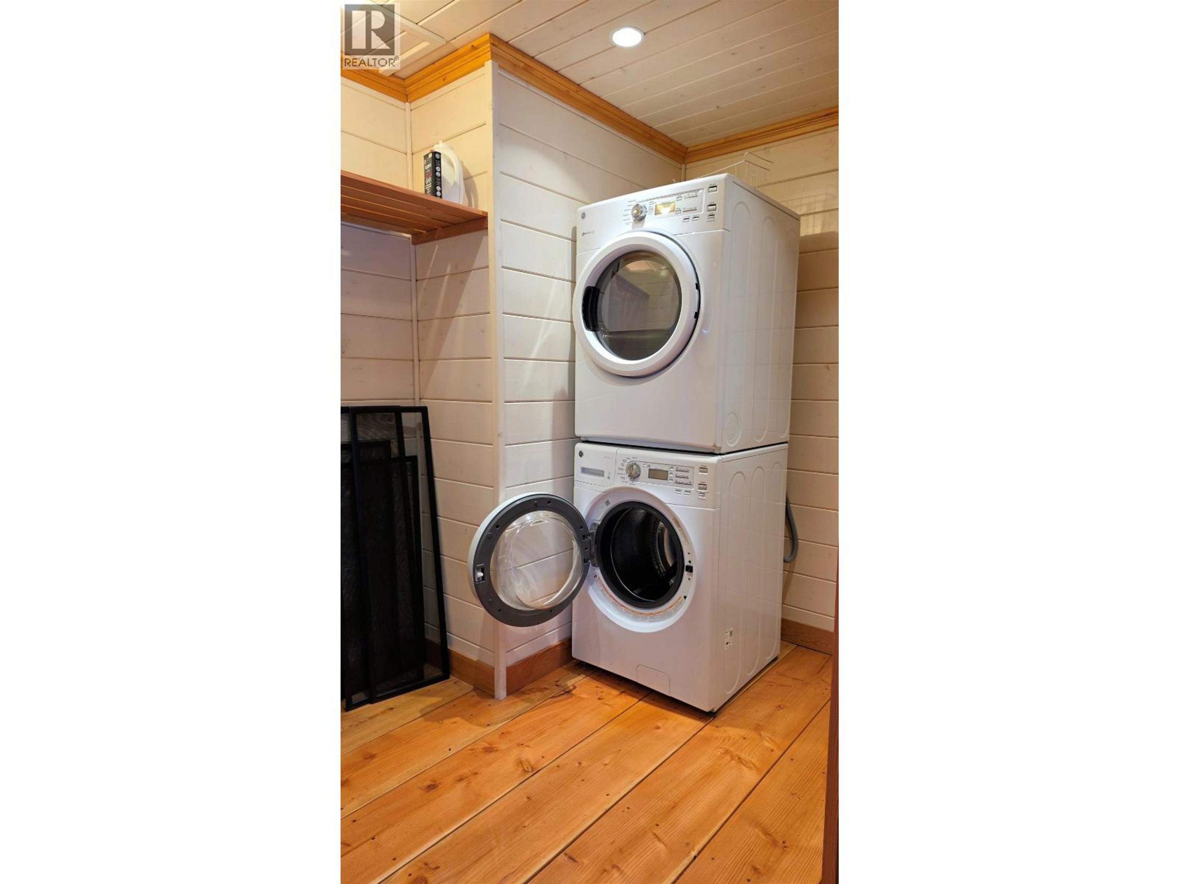 30 SEVENTEEN MILE ROAD - 26