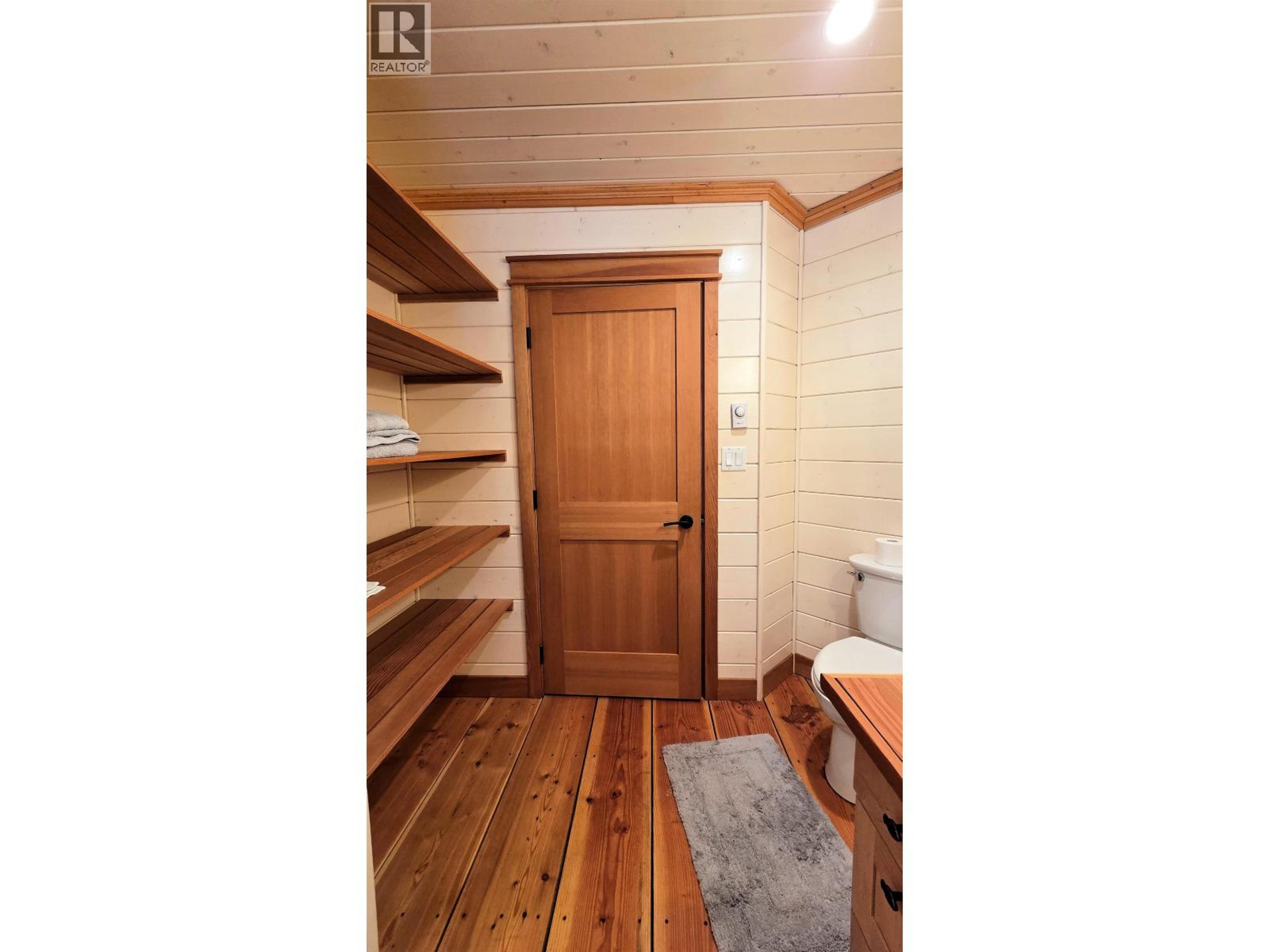 30 SEVENTEEN MILE ROAD - 29