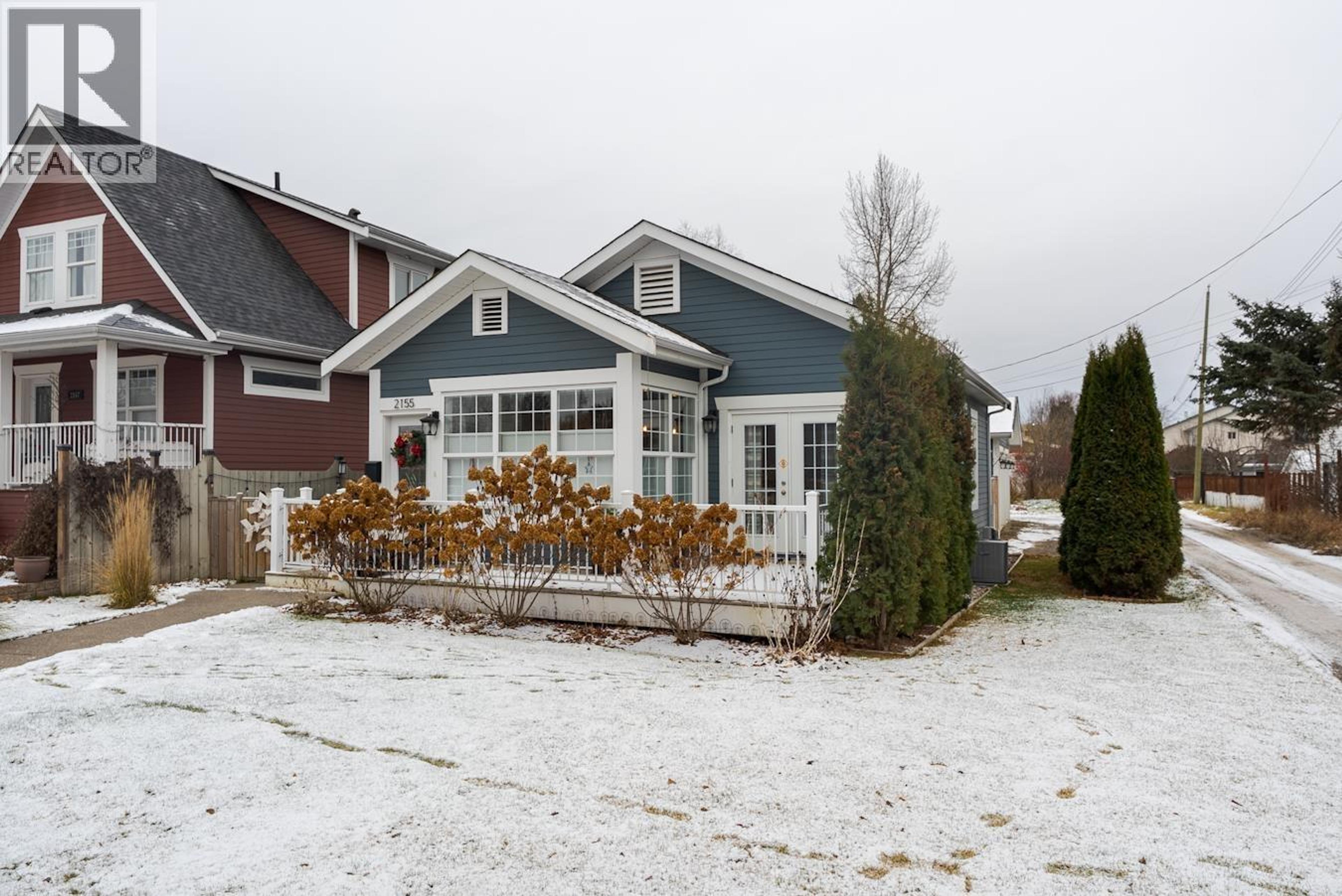 2155 8TH AVENUE - Image 2