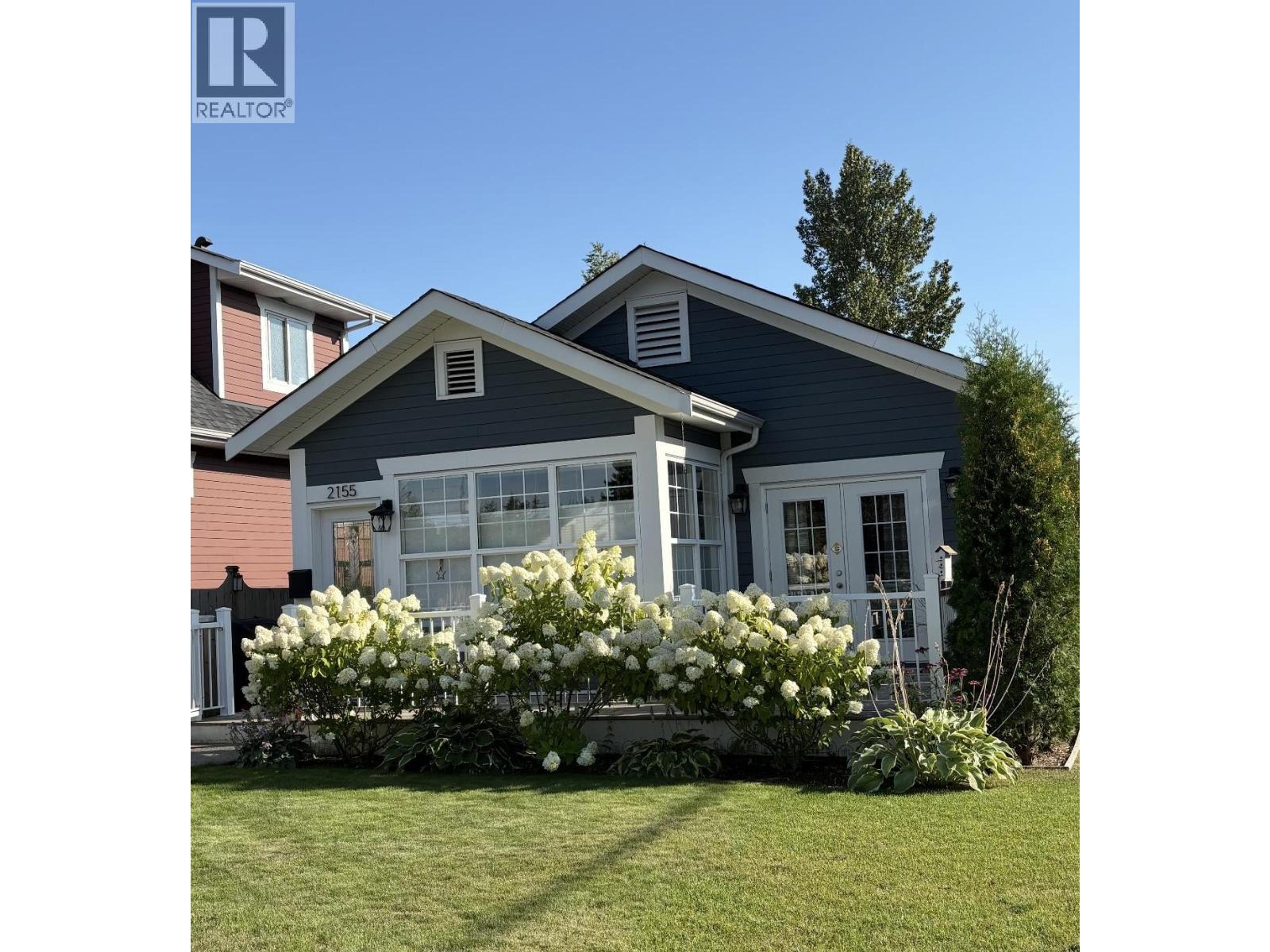 2155 8TH AVENUE - 33