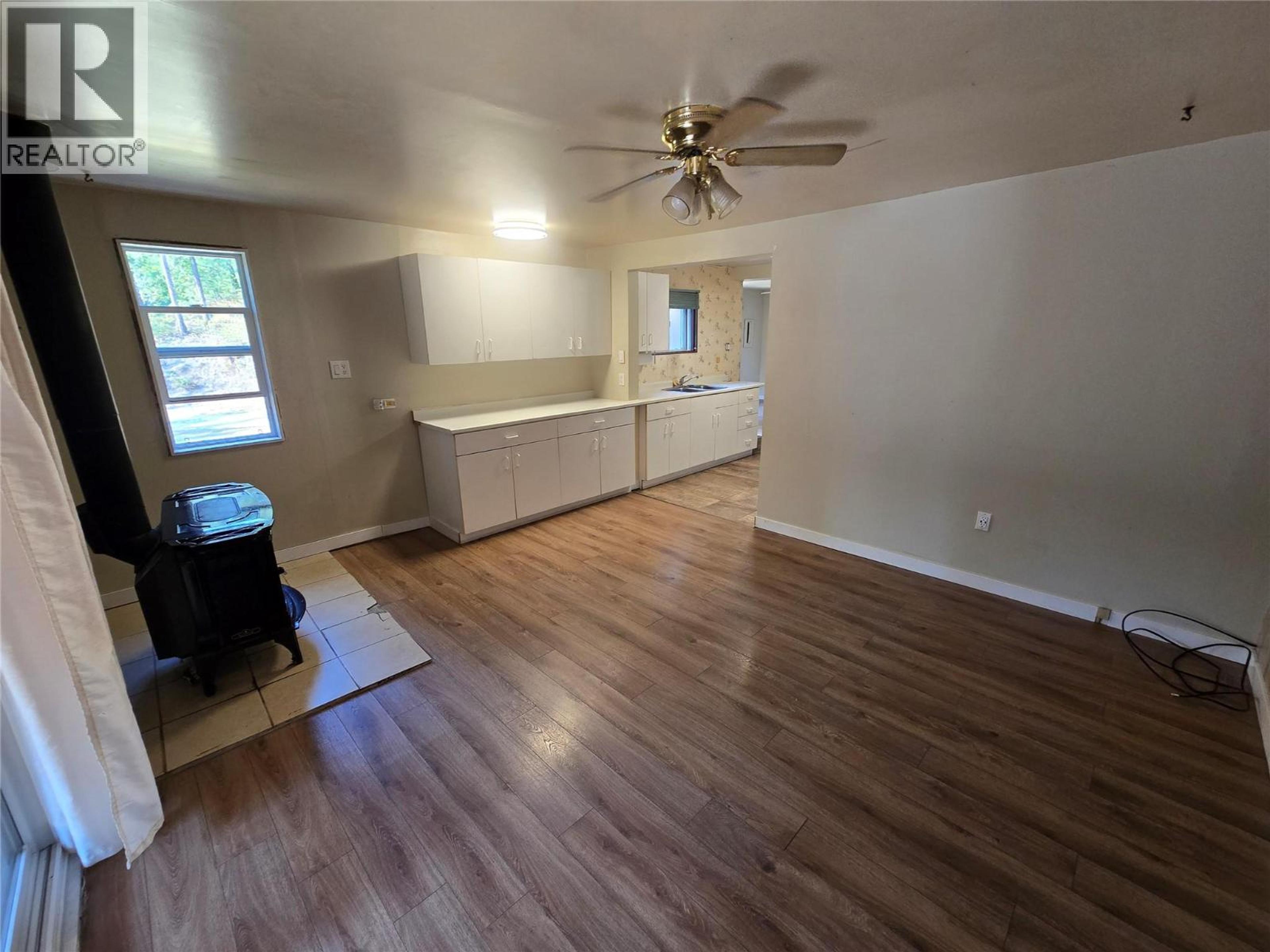 404 HAYWOOD ROAD - Image 9