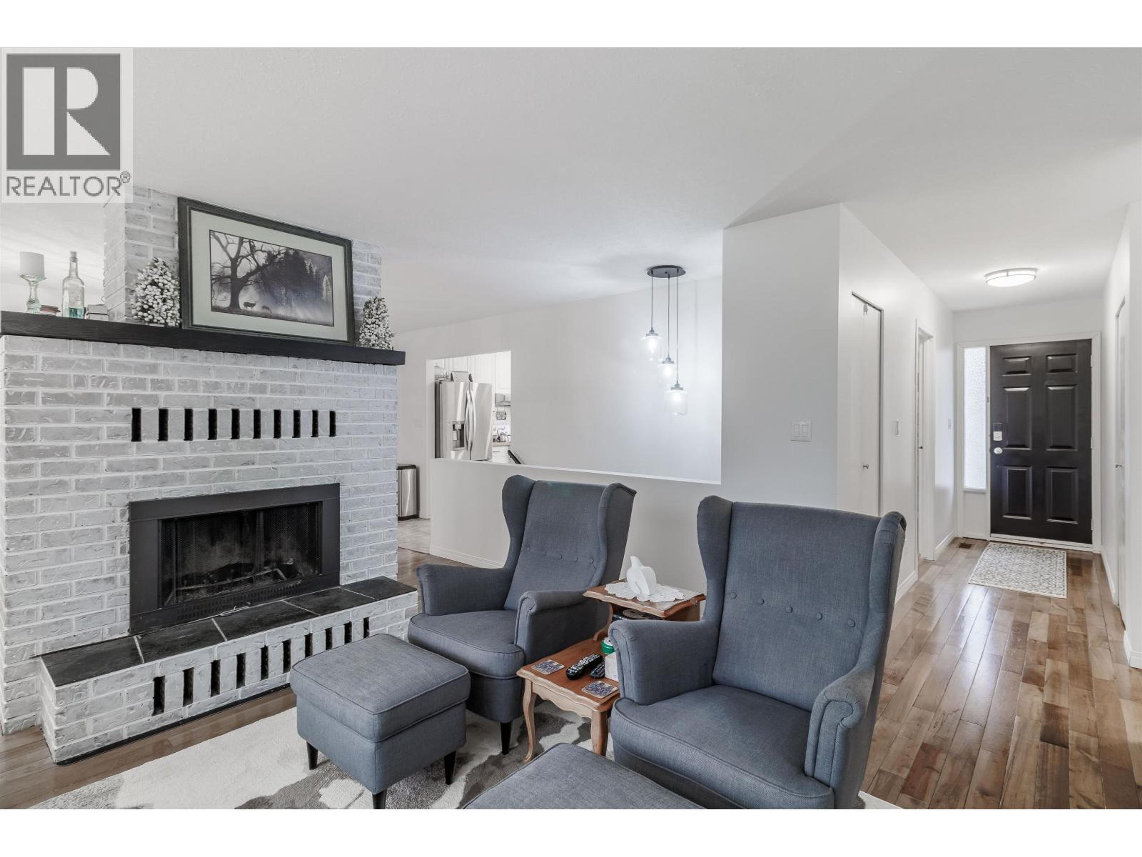 4715 PARKER COURT - 9