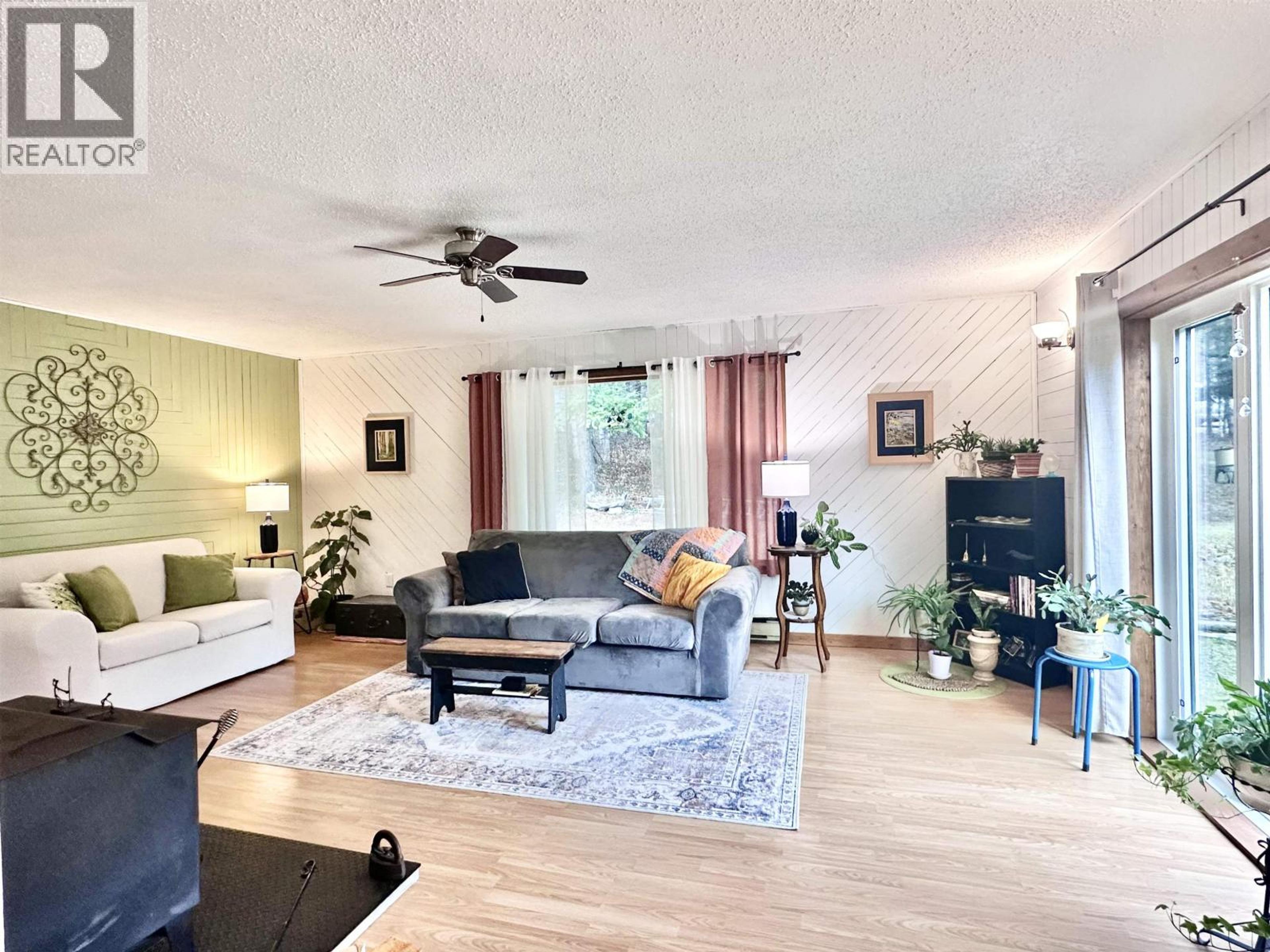 310 MOUNTAIN VIEW ROAD - 8