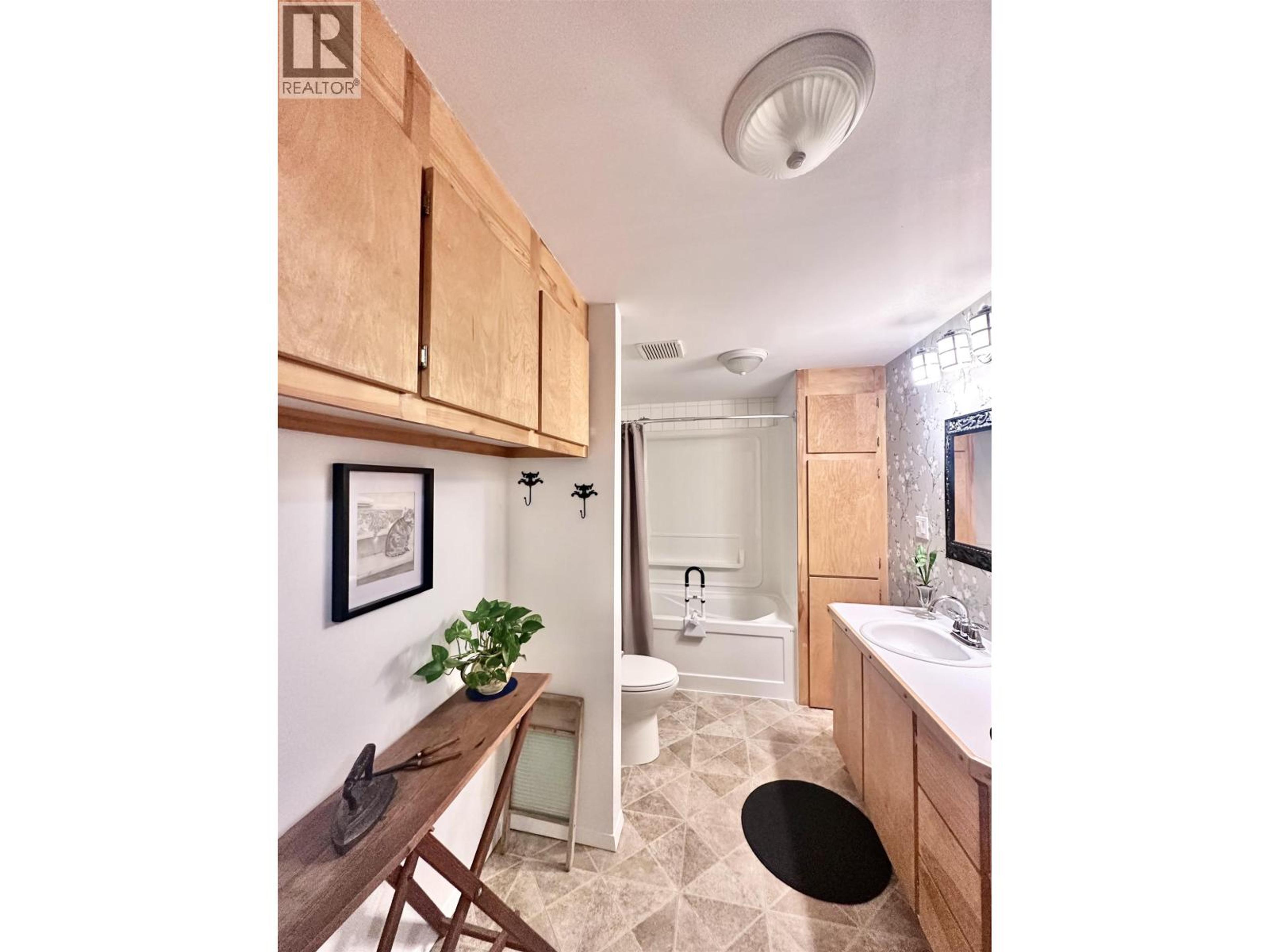 310 MOUNTAIN VIEW ROAD - 12