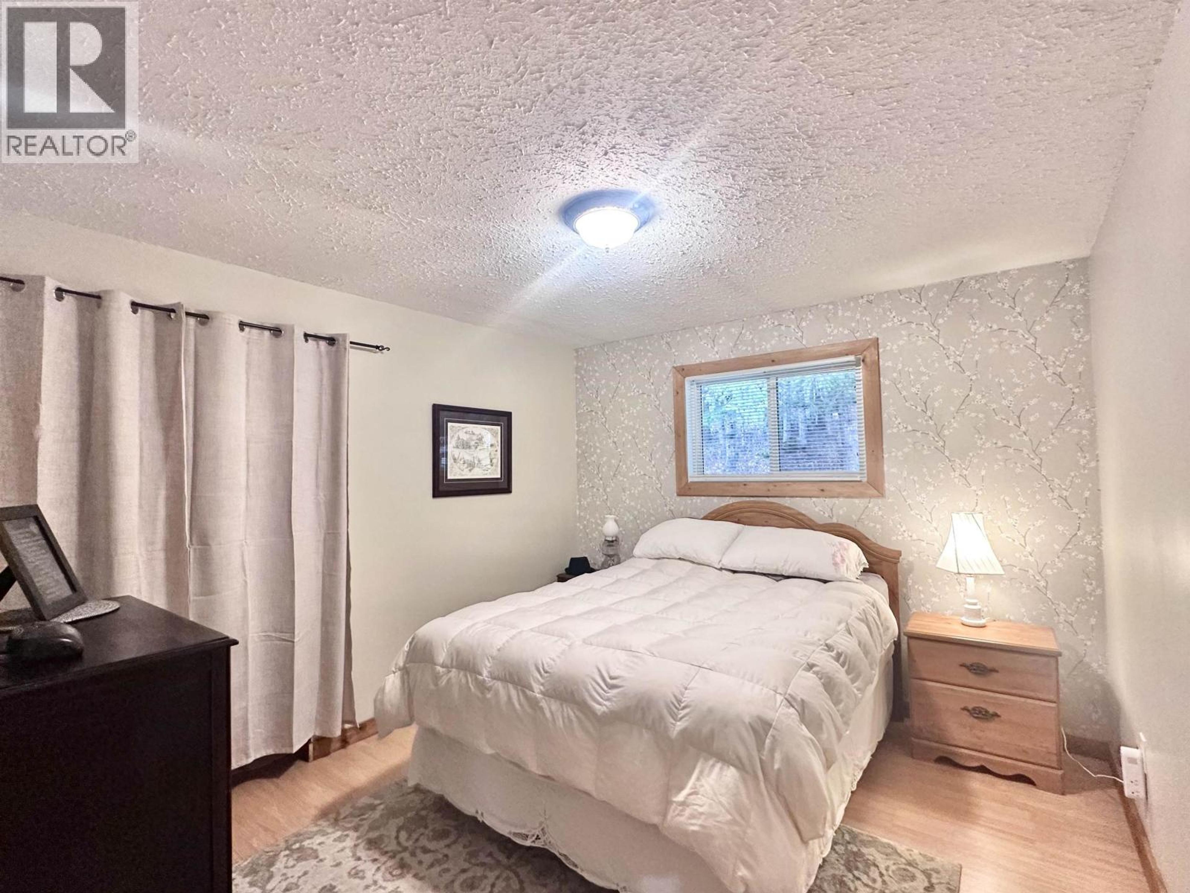 310 MOUNTAIN VIEW ROAD - 9