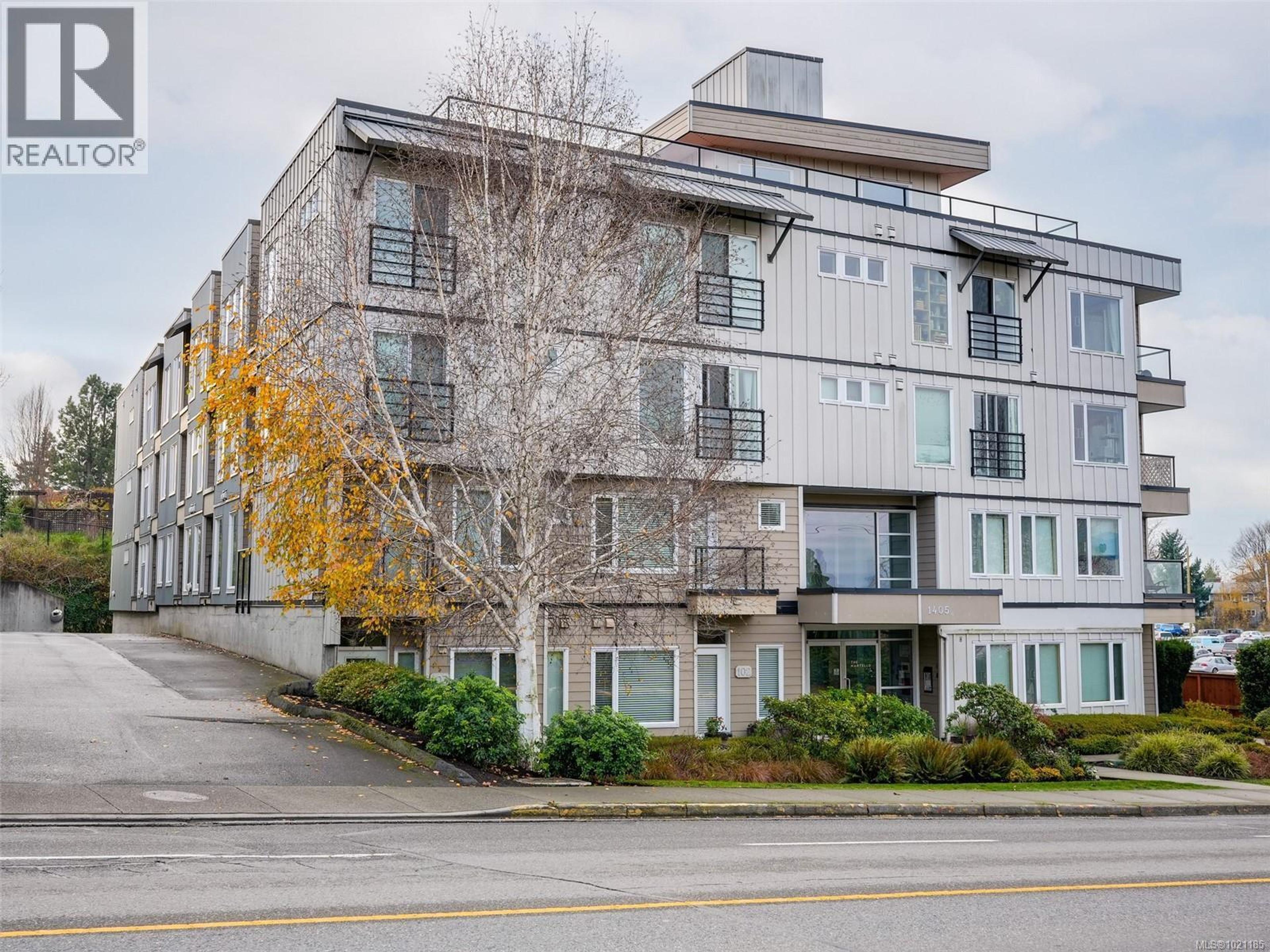 1405 ESQUIMALT ST - Main Image