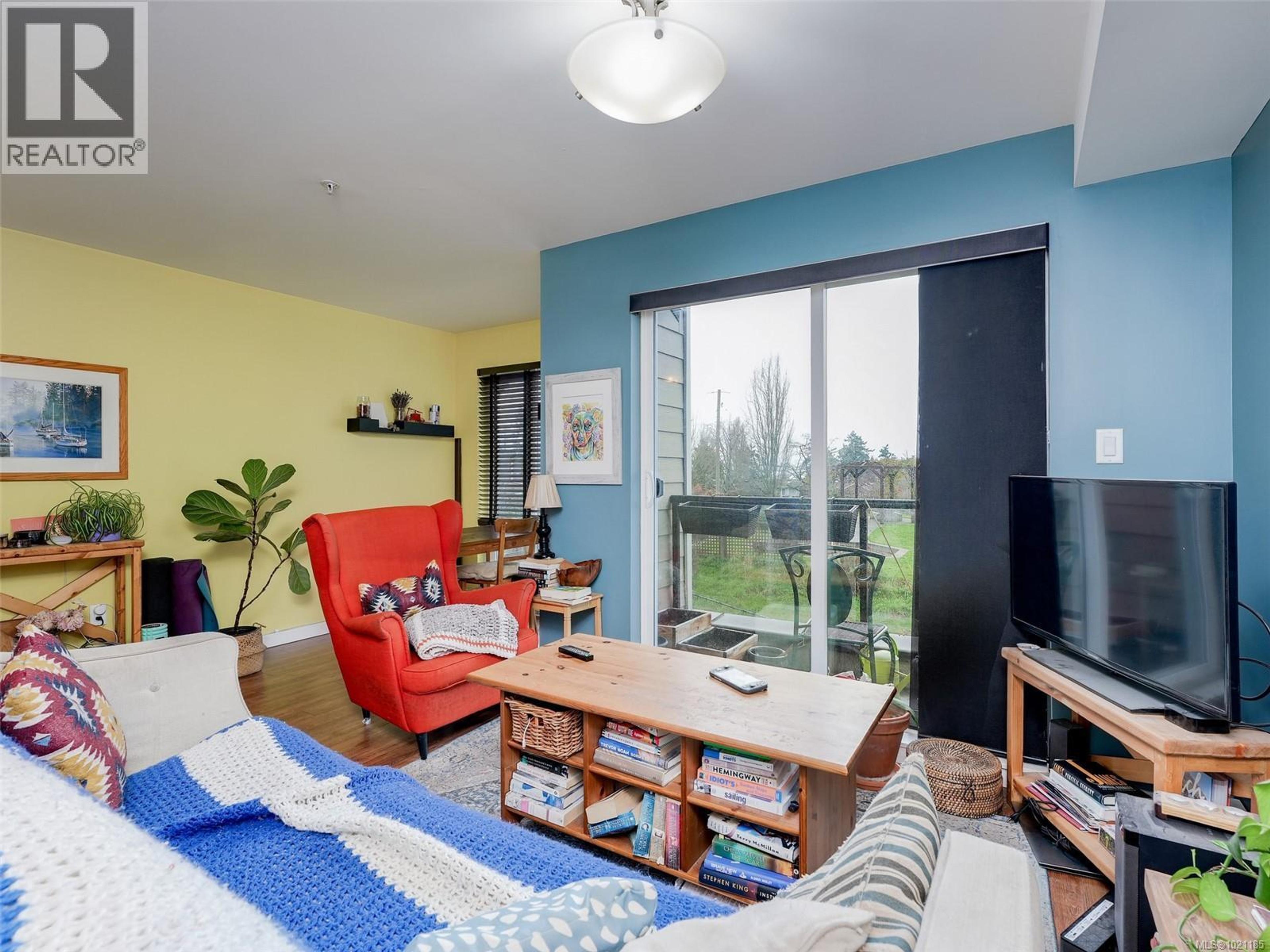 1405 ESQUIMALT ST - Image 3