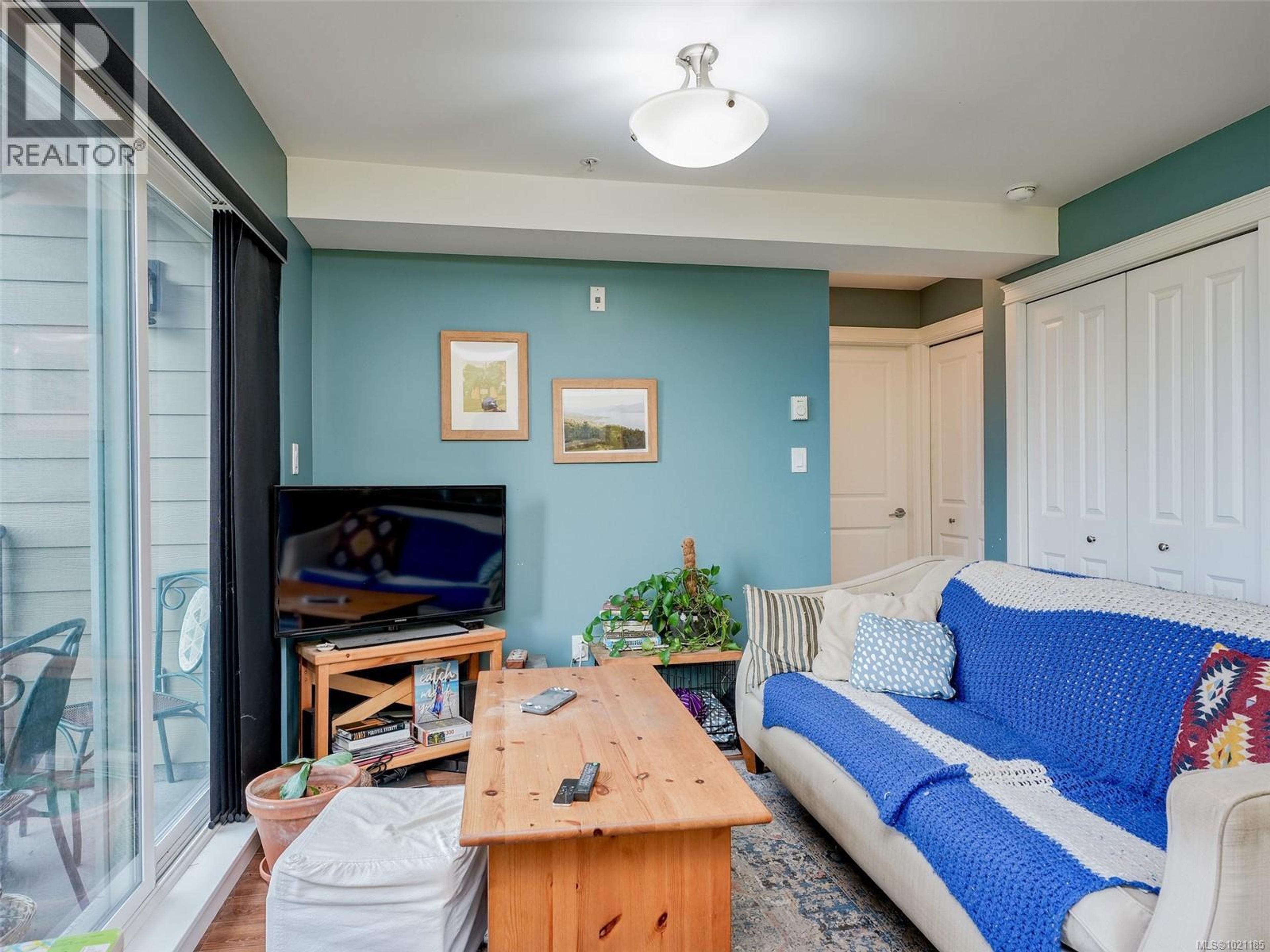 1405 ESQUIMALT ST - 5