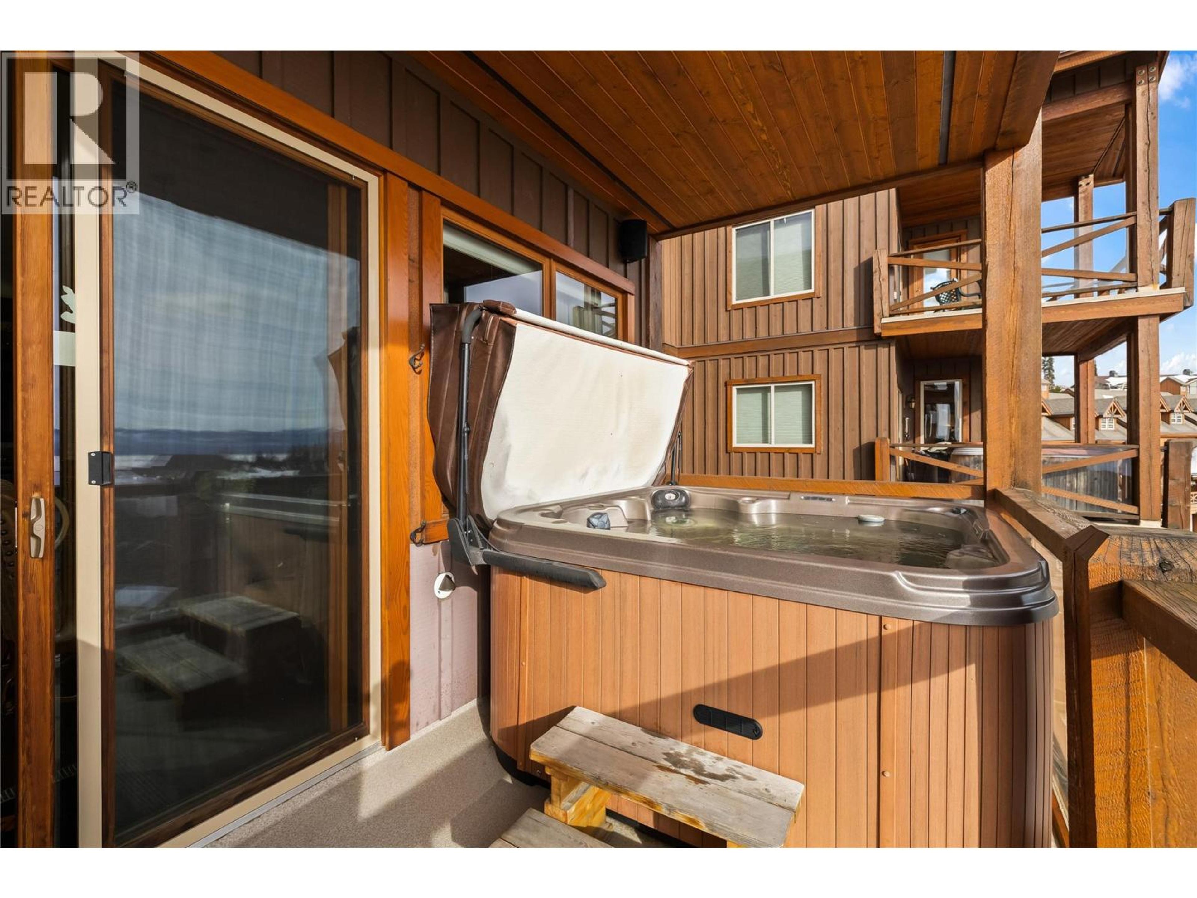 #4 80 KETTLEVIEW ROAD - 18