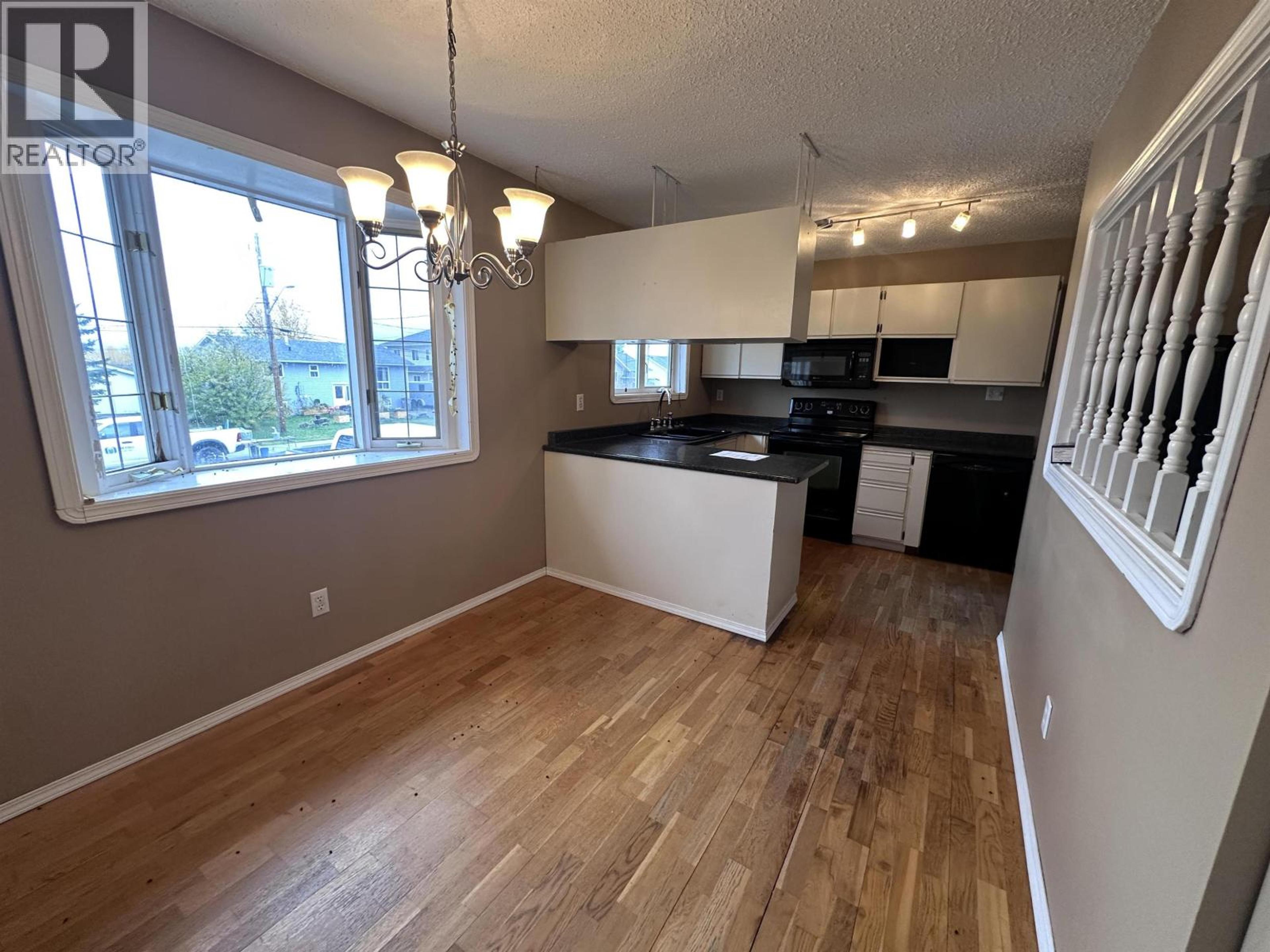 3916 COTTONWOOD ROAD - 7