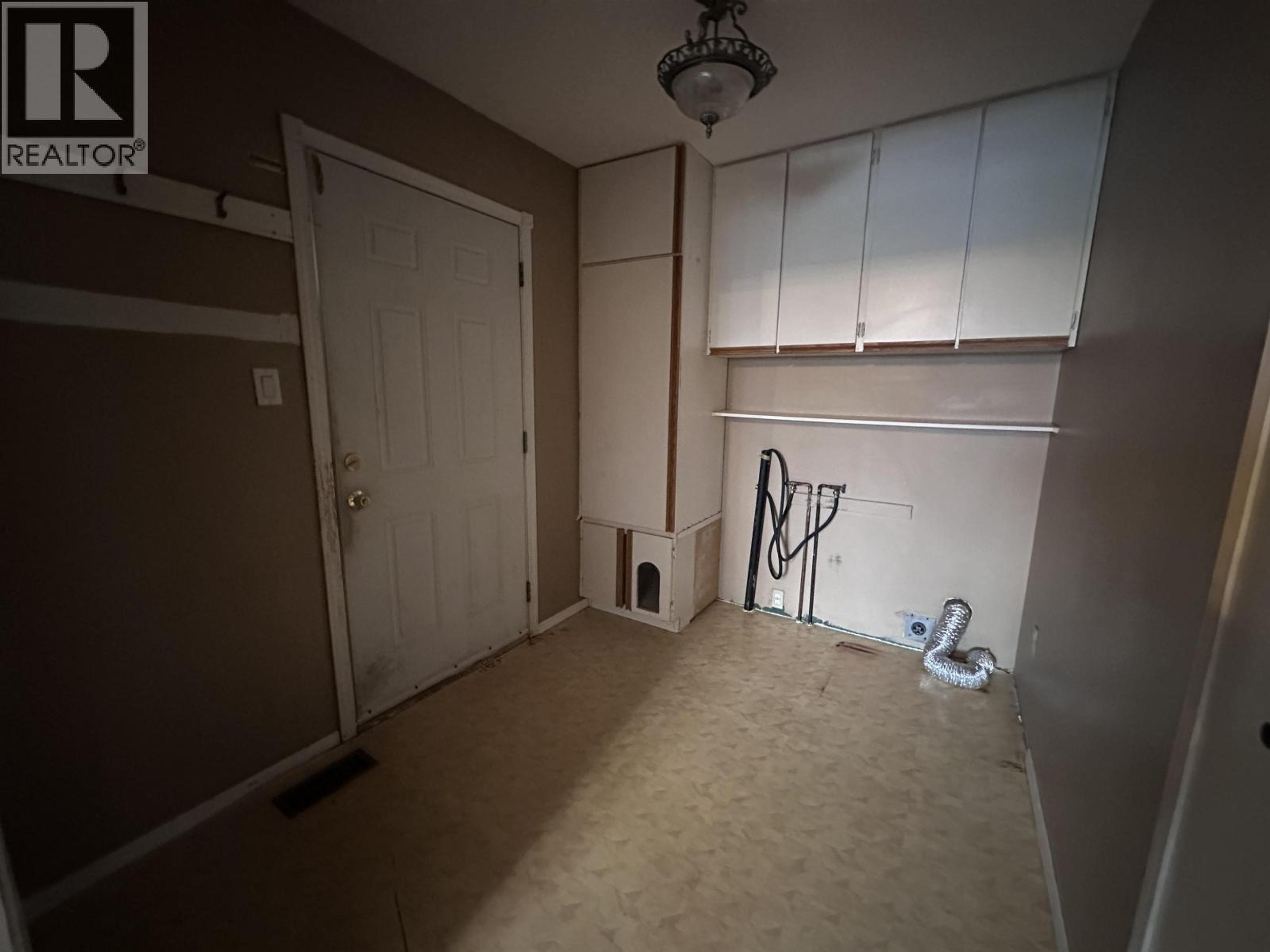 3916 COTTONWOOD ROAD - 25