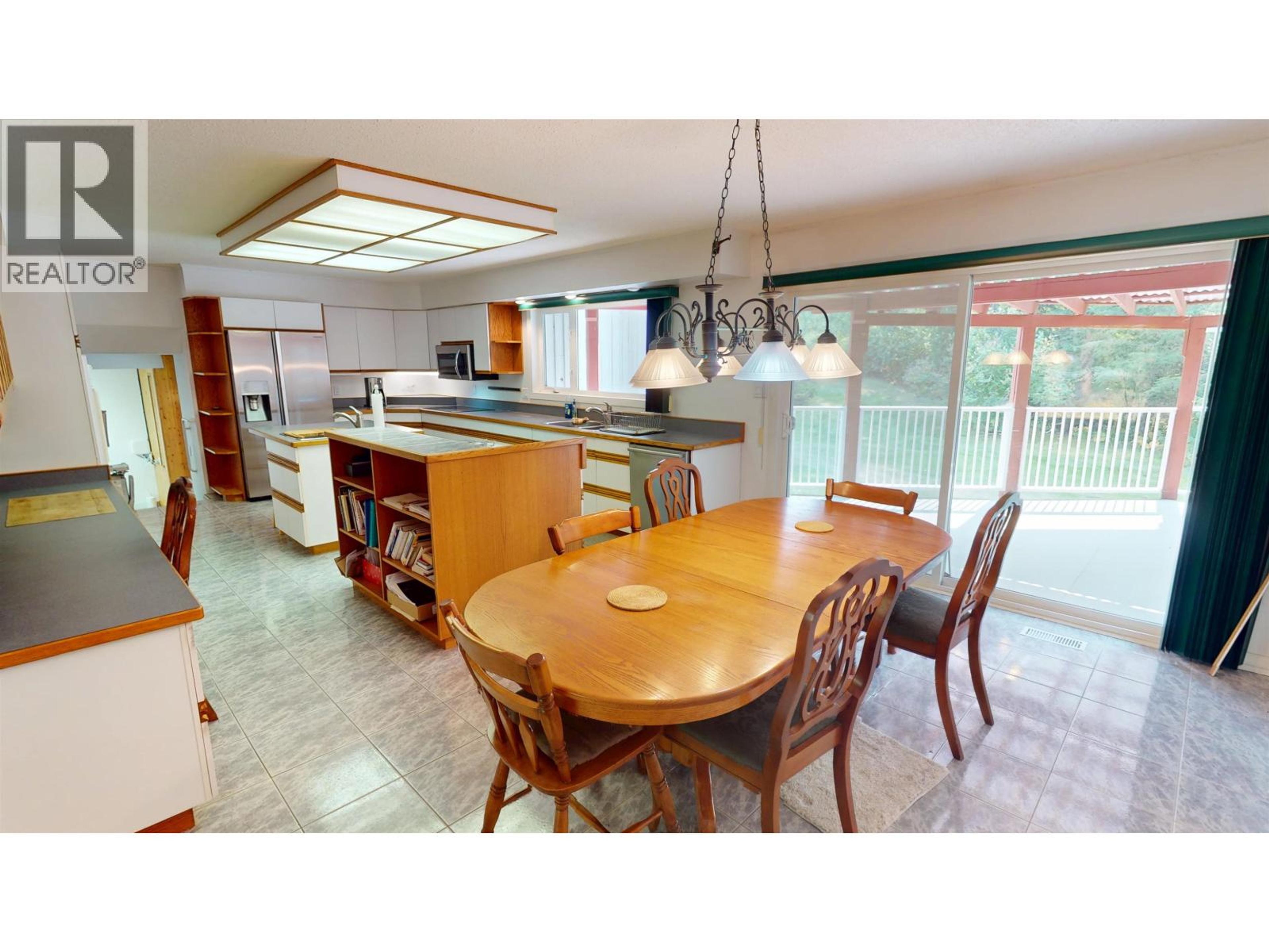 309 SKYLINE ROAD - 14