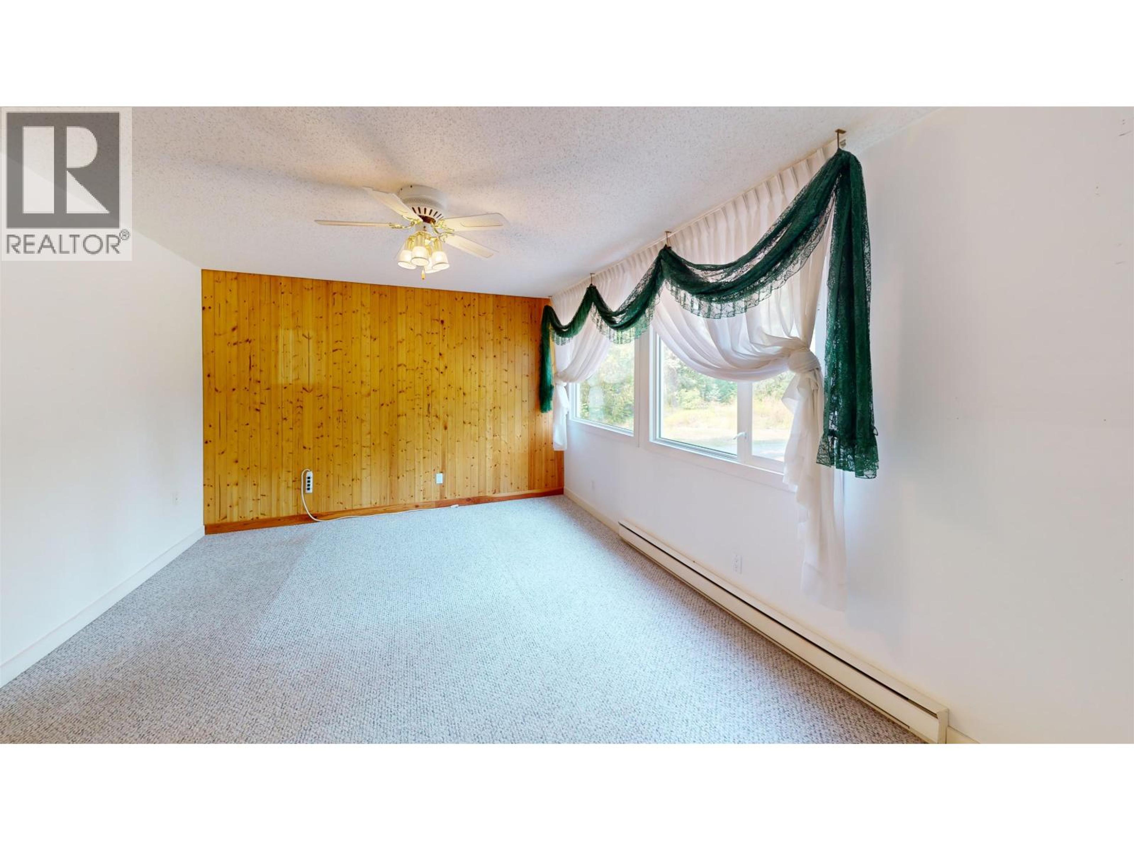 309 SKYLINE ROAD - 17