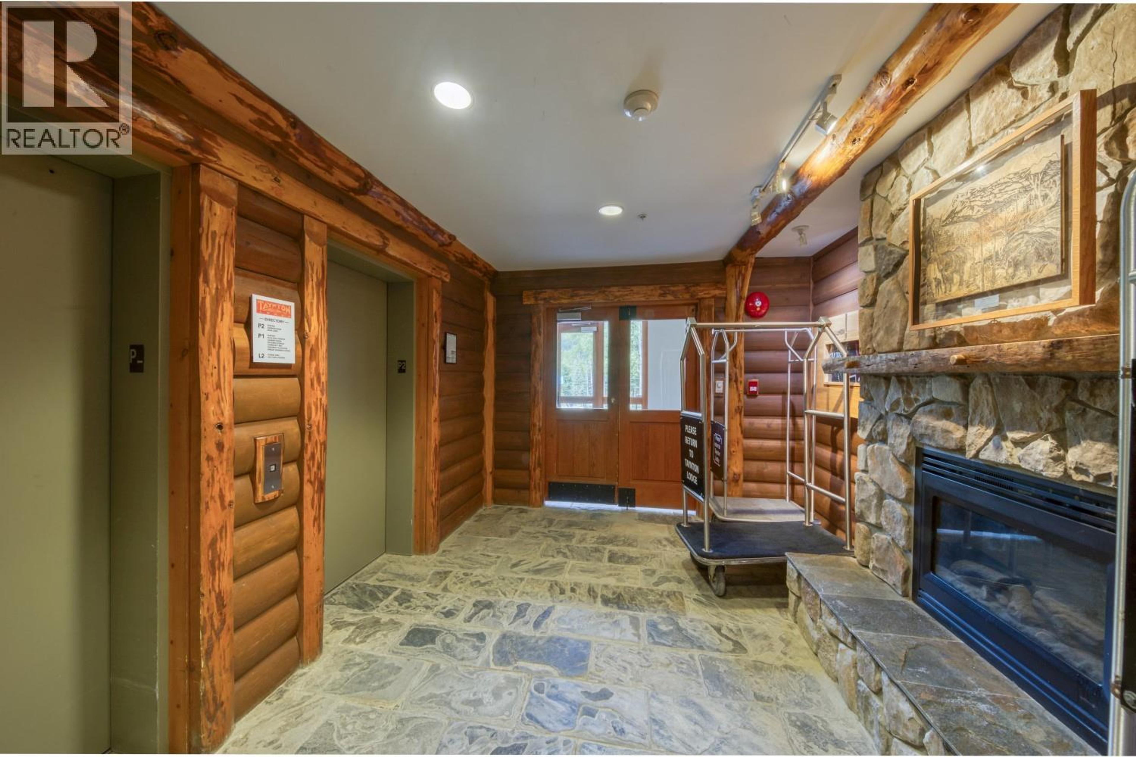 #415 2090 SUMMIT DRIVE - 23