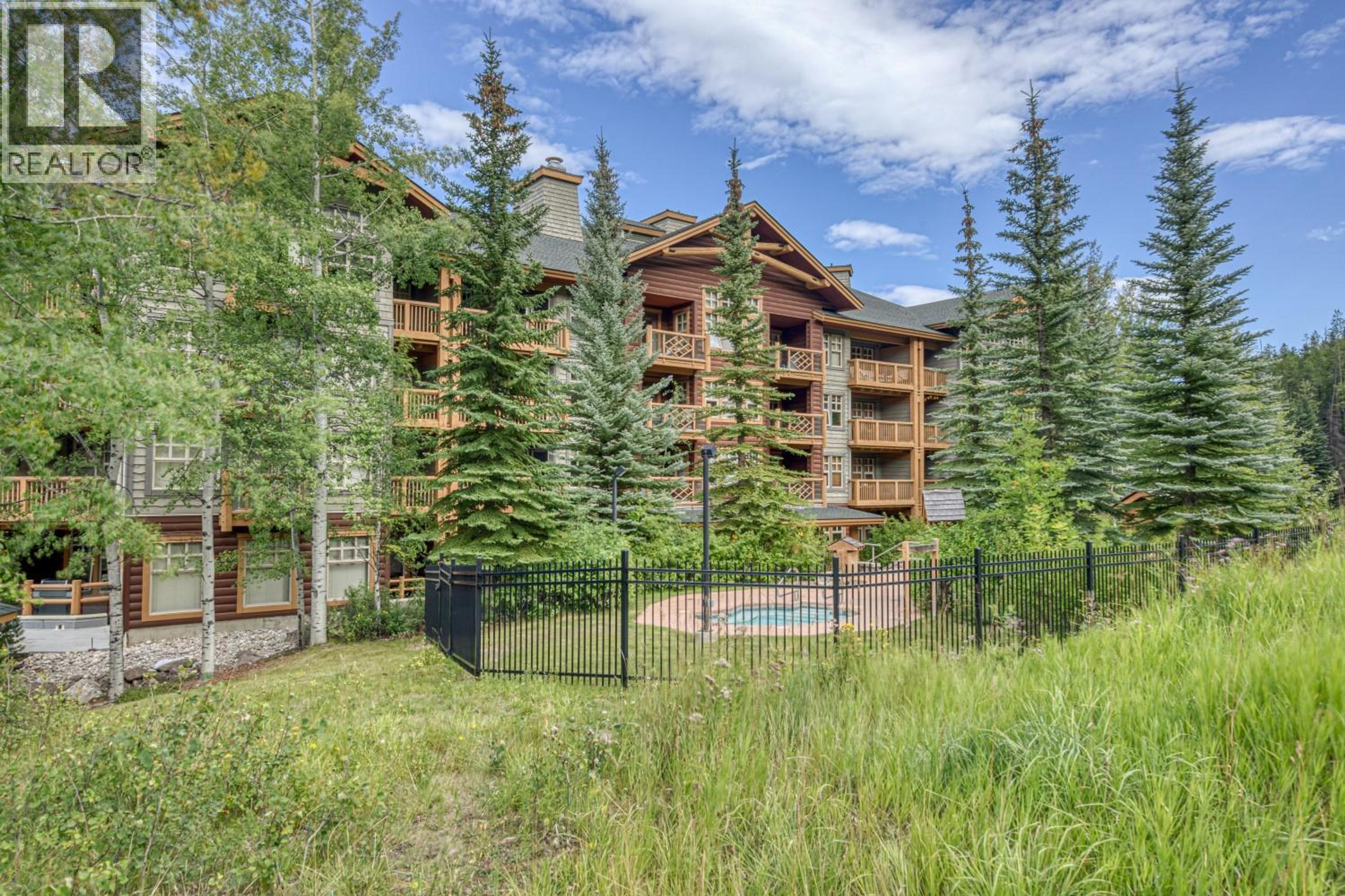 #415 2090 SUMMIT DRIVE - 38