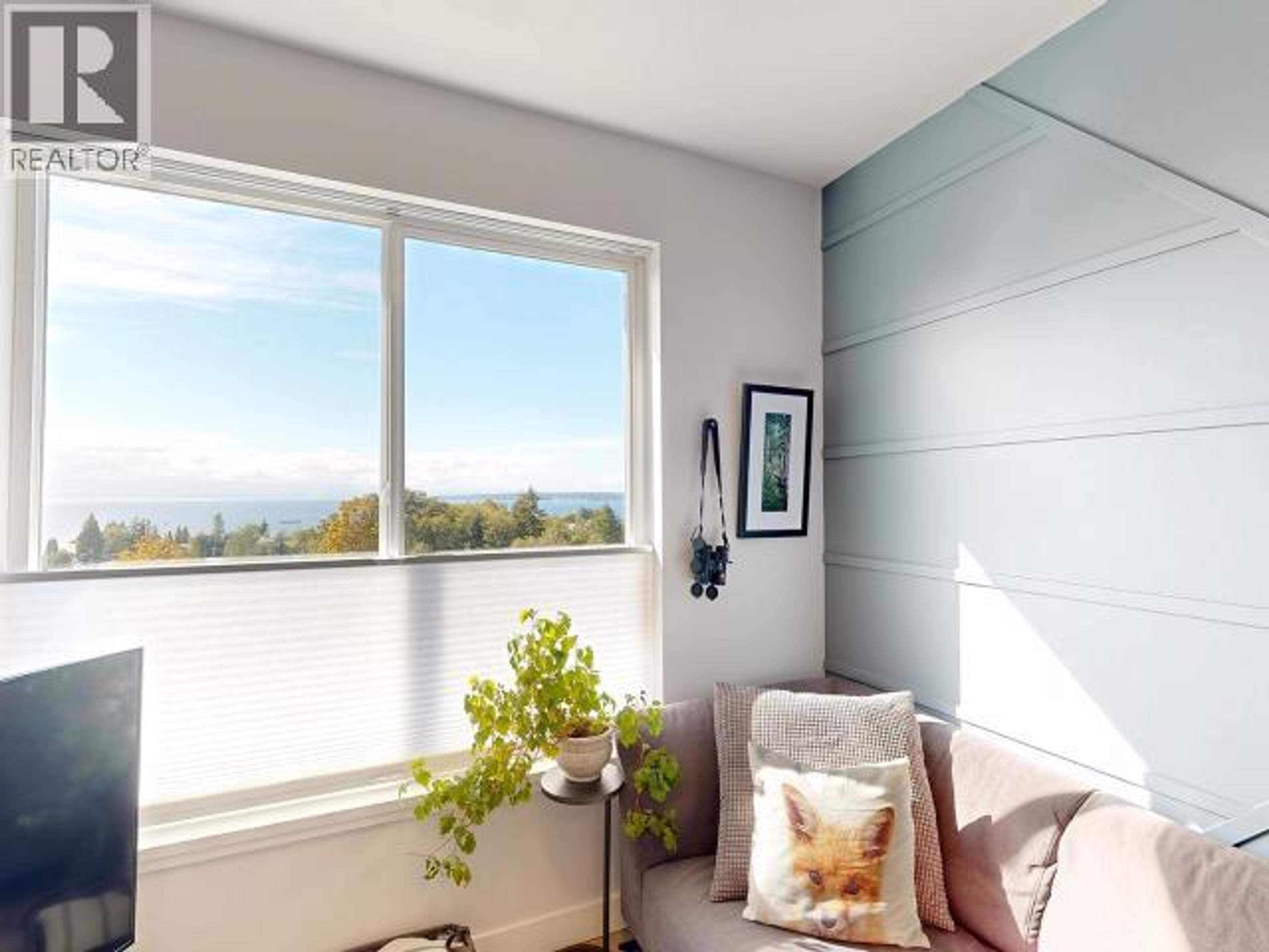 #402 7175 DUNCAN STREET - 6