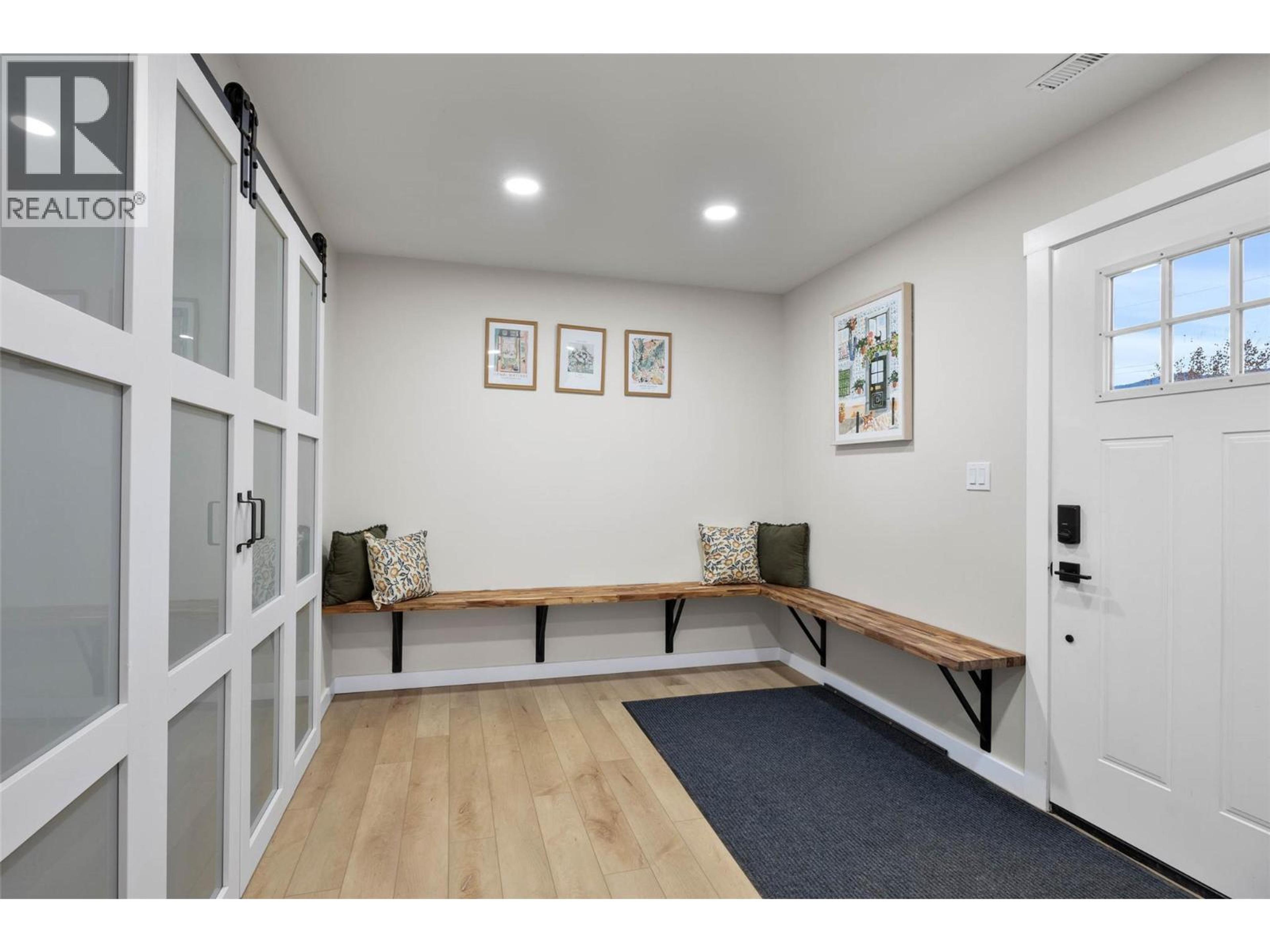 439 ORIOLE WAY - Image 2