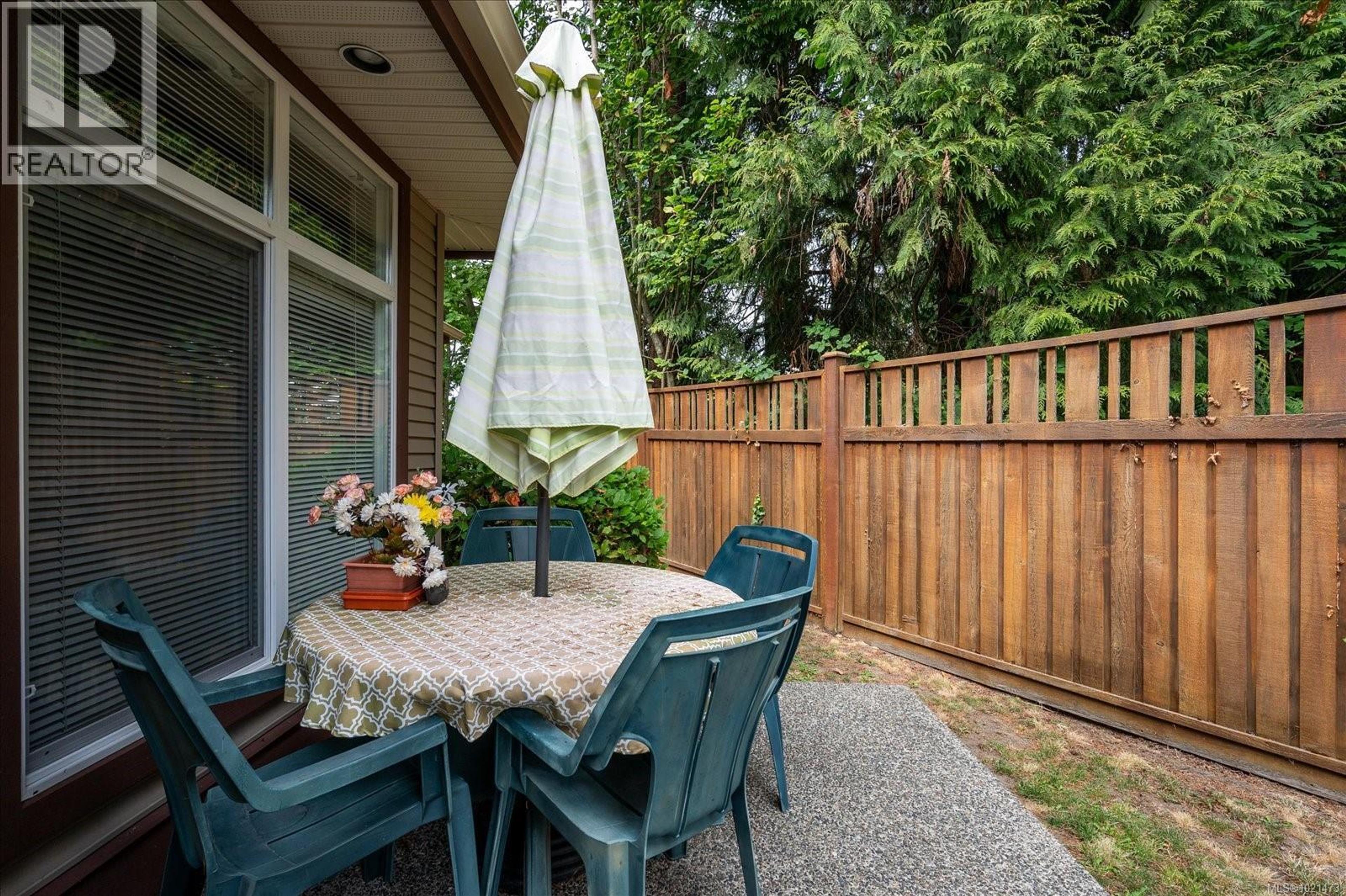 #12 340 YOUNG ST - 12