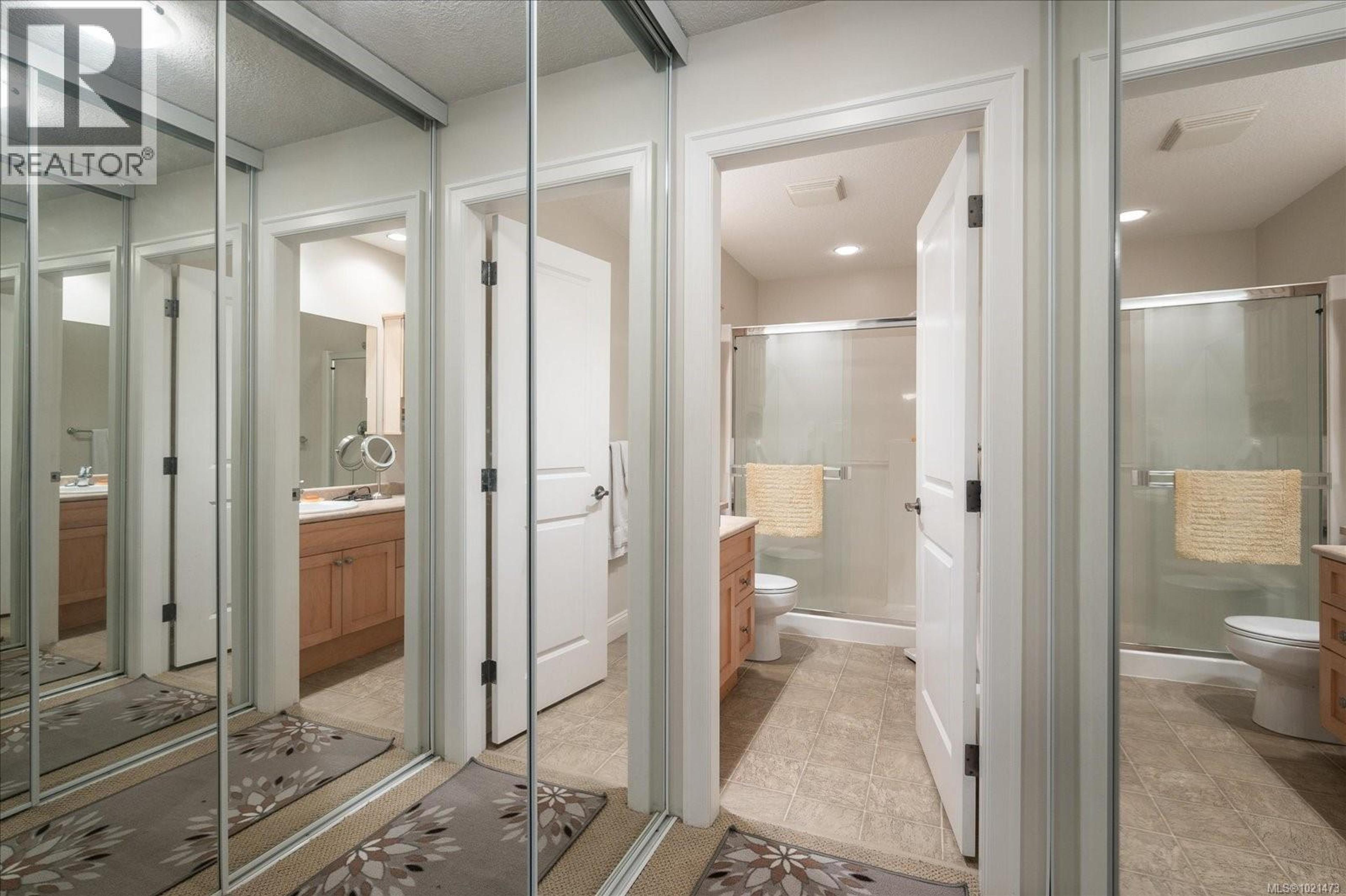 #12 340 YOUNG ST - 16