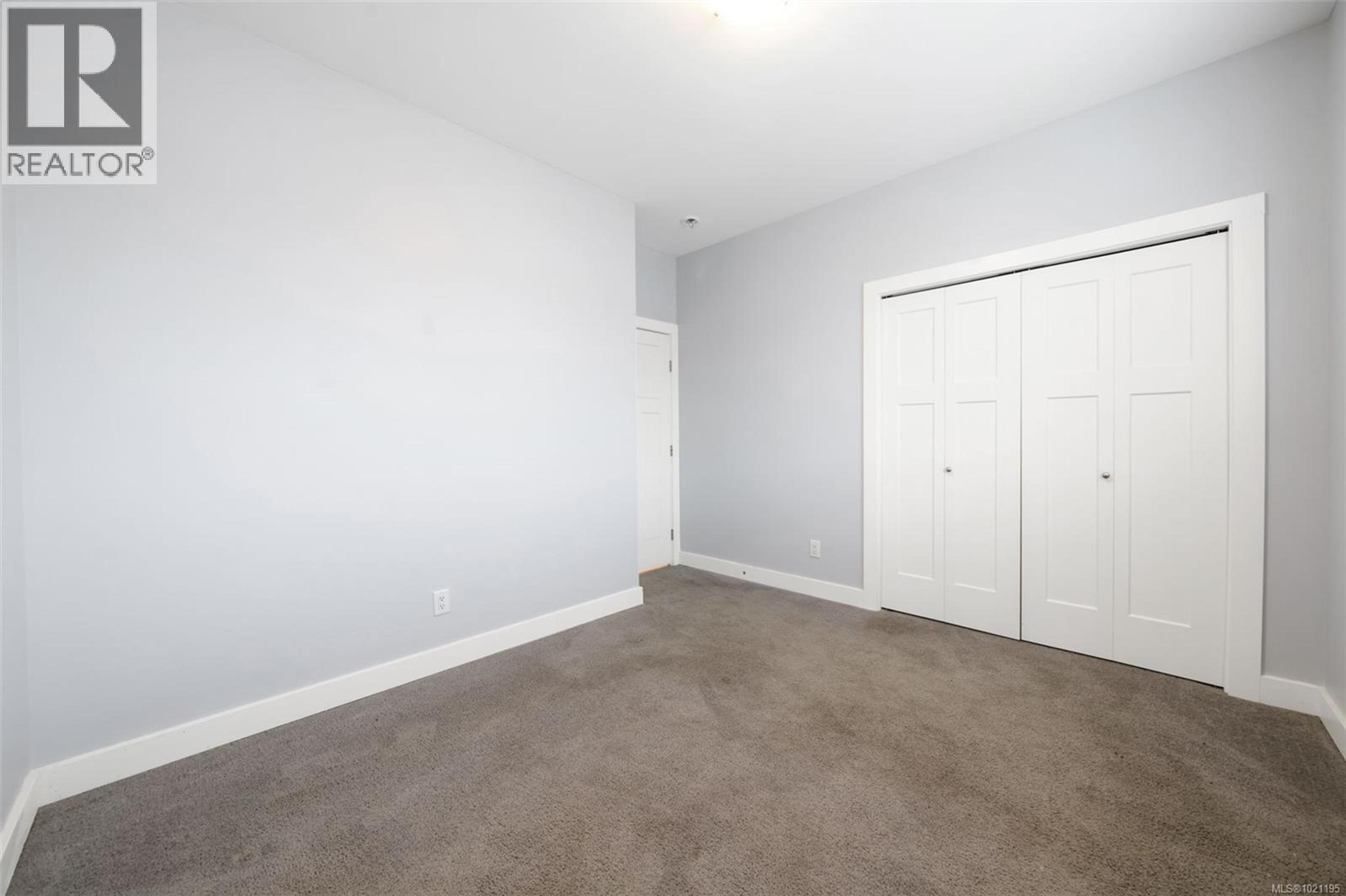 374 POINT IDEAL DR - 23