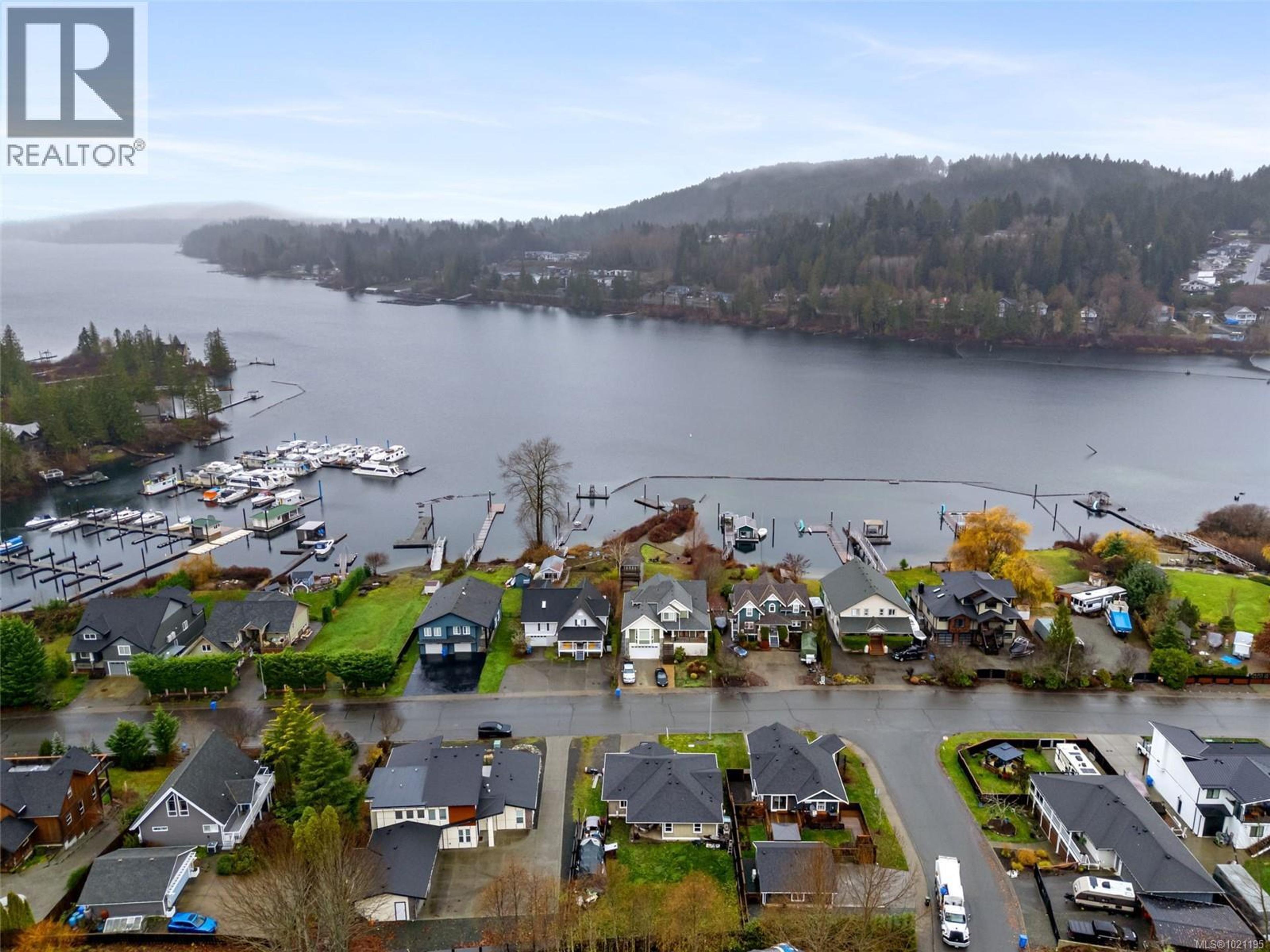 374 POINT IDEAL DR - 5