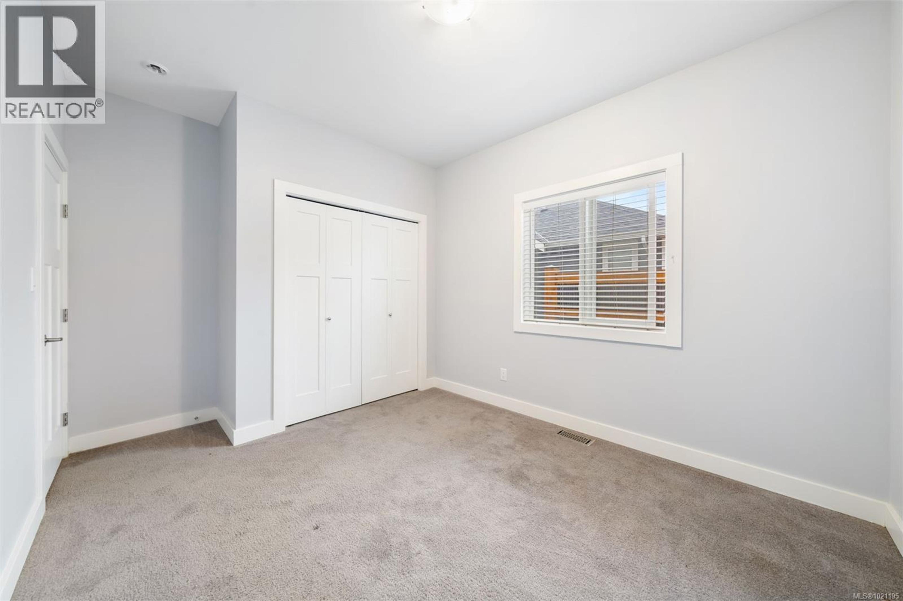 374 POINT IDEAL DR - 27