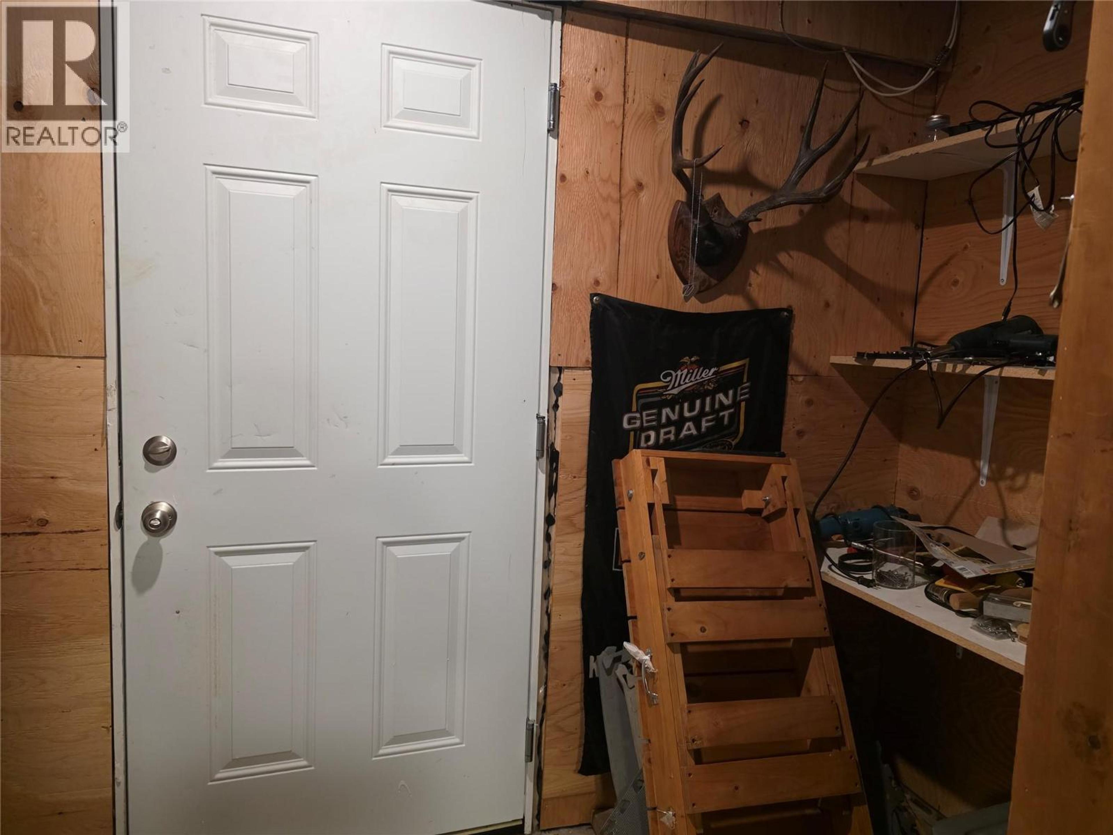 1704 SECOND AVENUE - 44