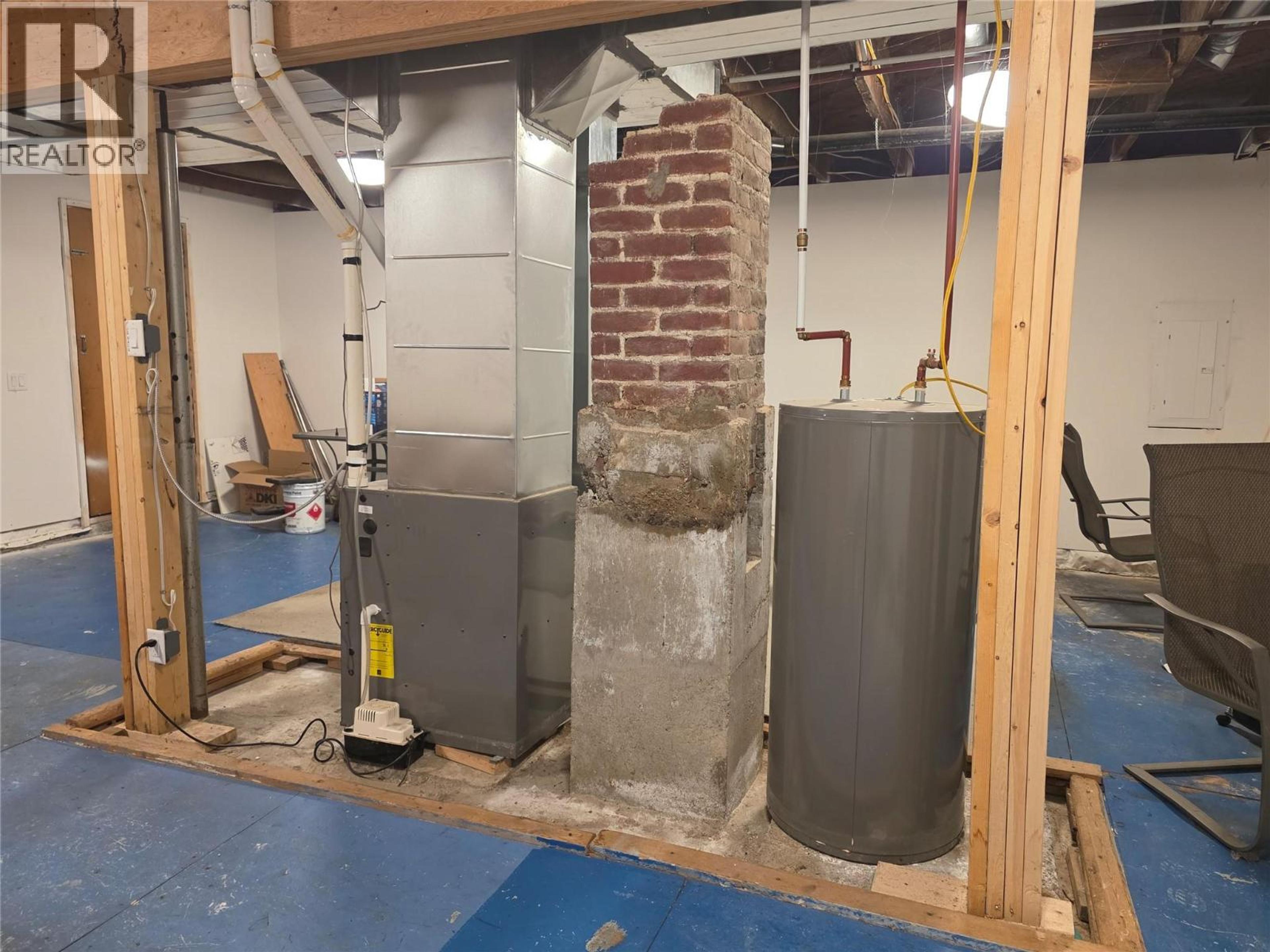 1704 SECOND AVENUE - 35