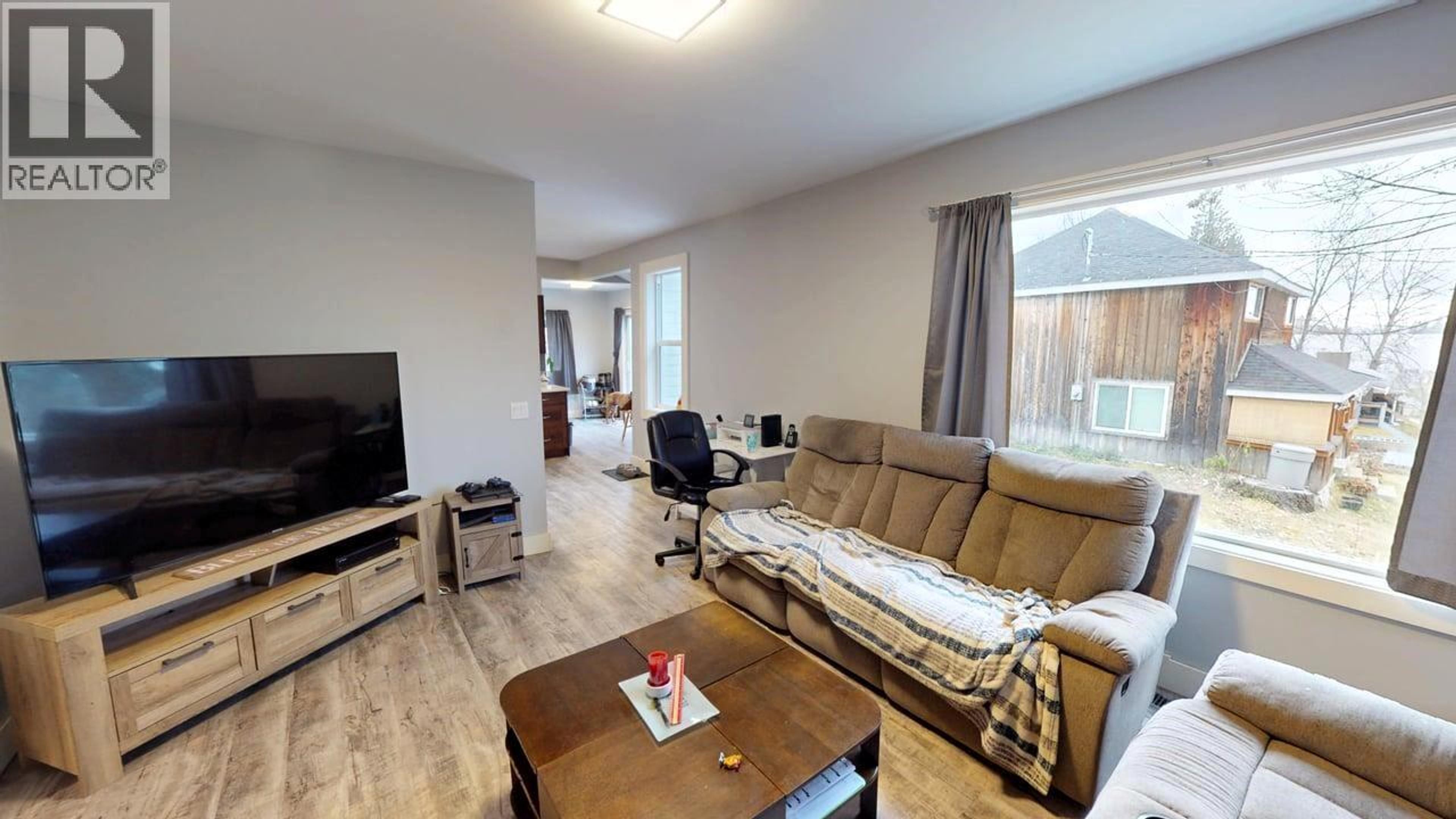 1704 SECOND AVENUE - 9