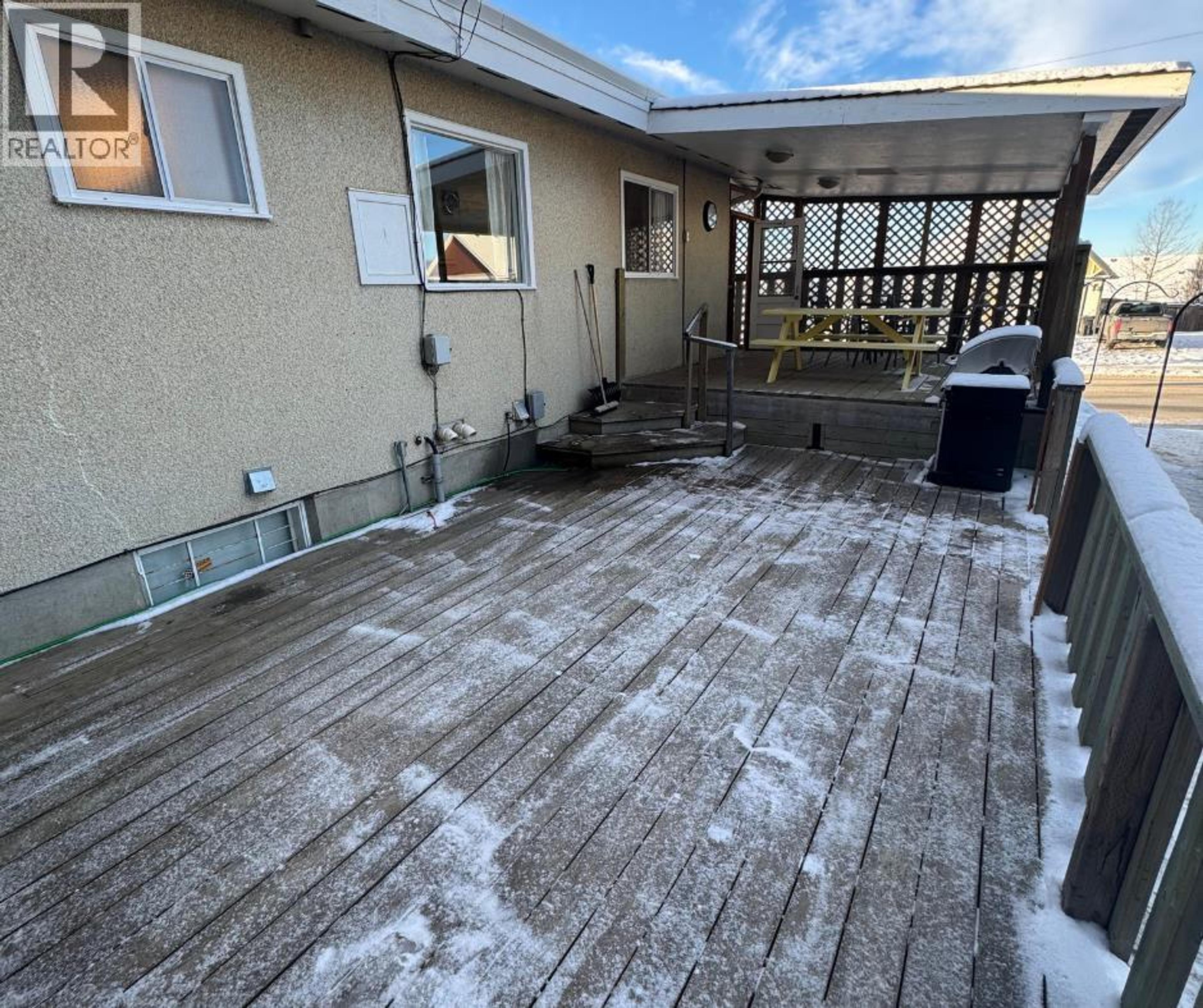 10716 105 AVENUE - 31