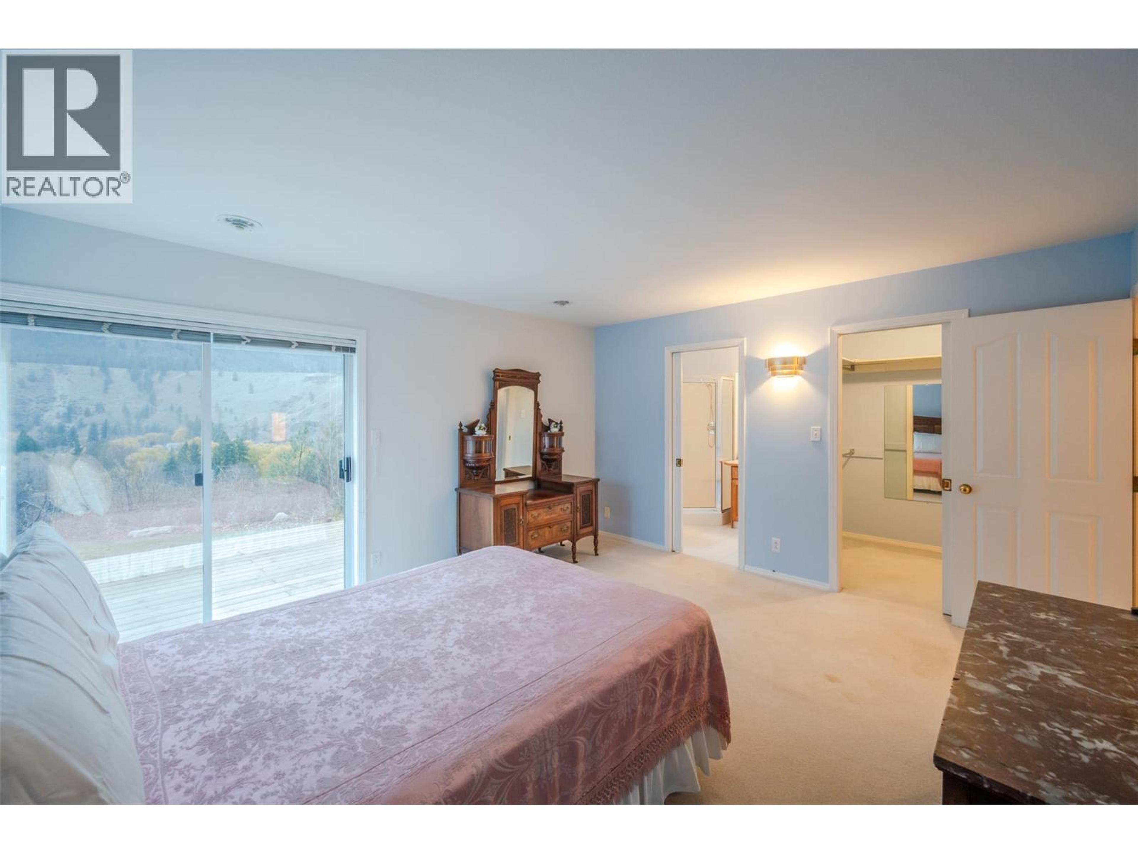 4836/4840 BARTEN PLACE - 16