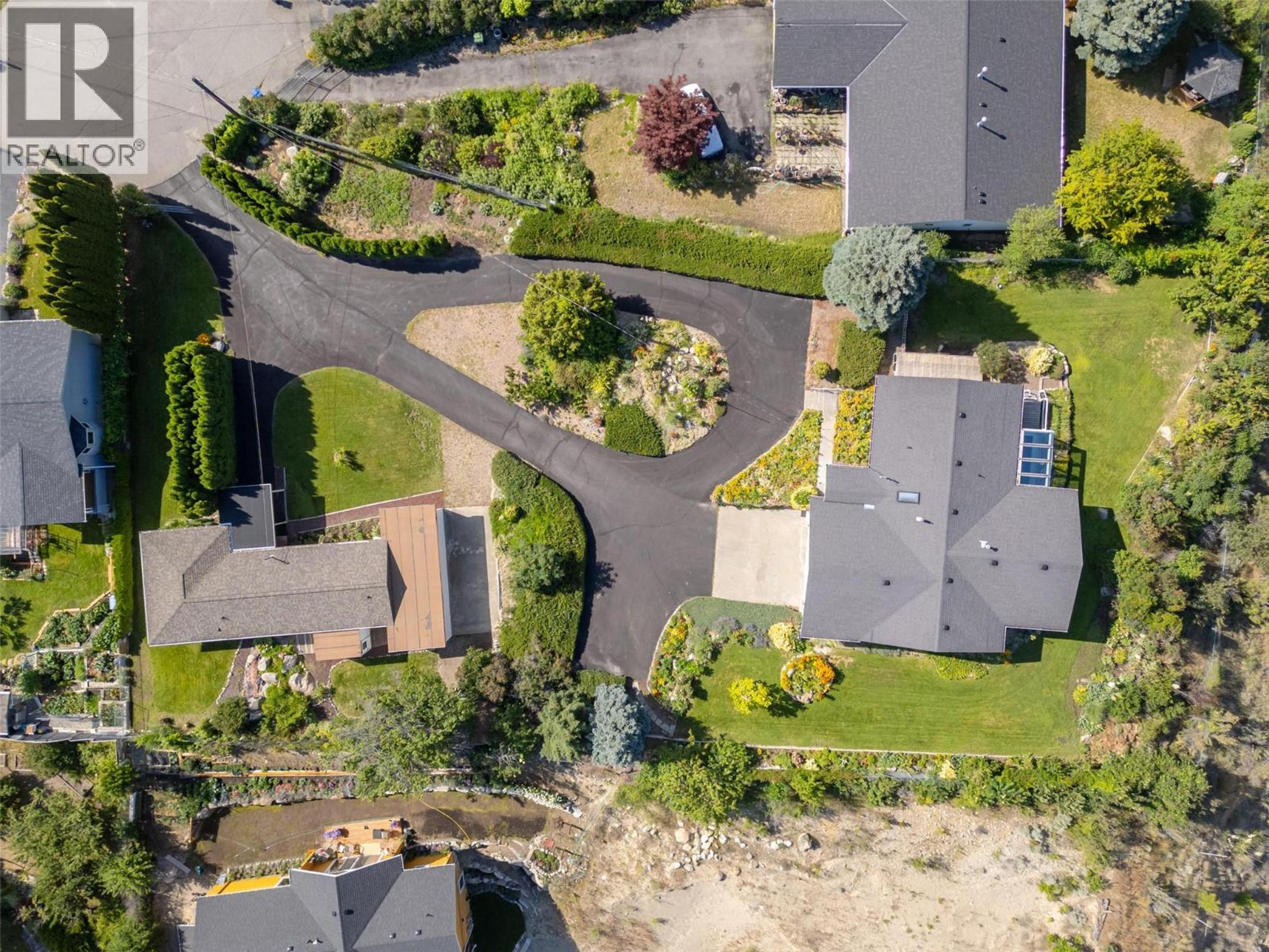 4836/4840 BARTEN PLACE - 34