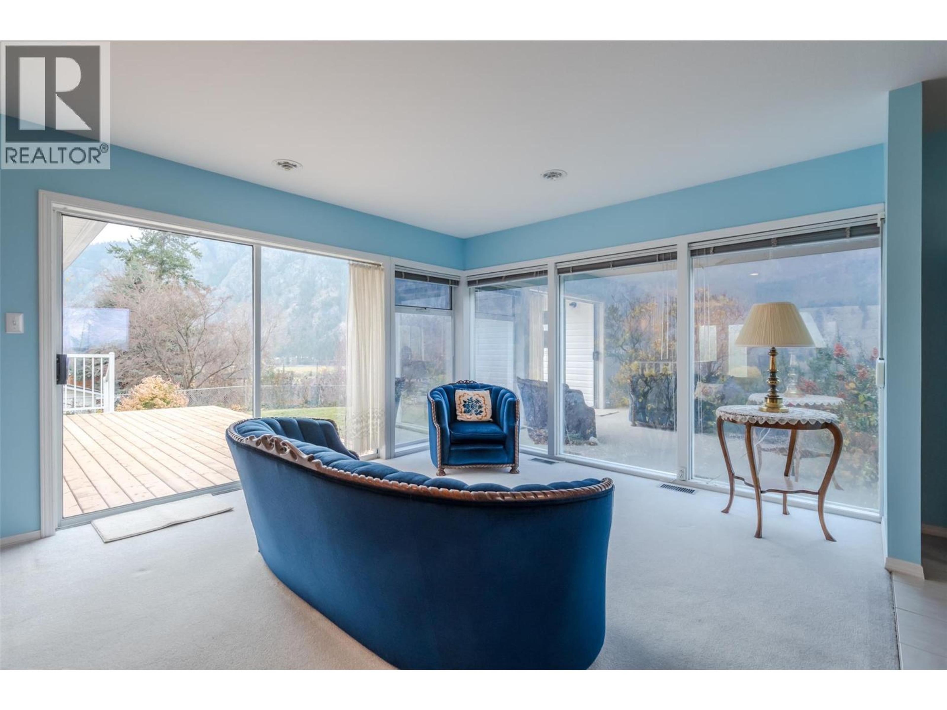 4836/4840 BARTEN PLACE - 6