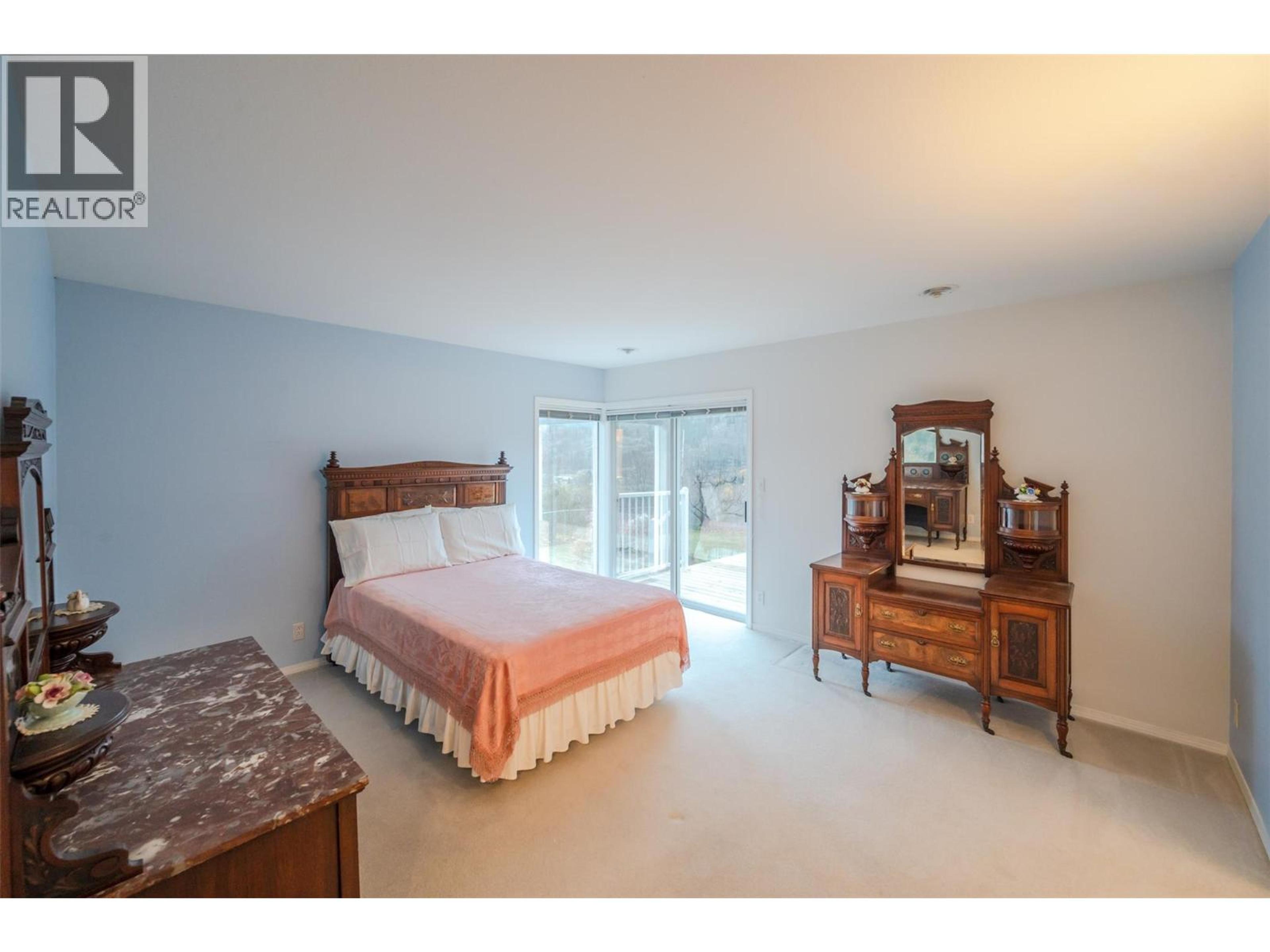 4836/4840 BARTEN PLACE - 17