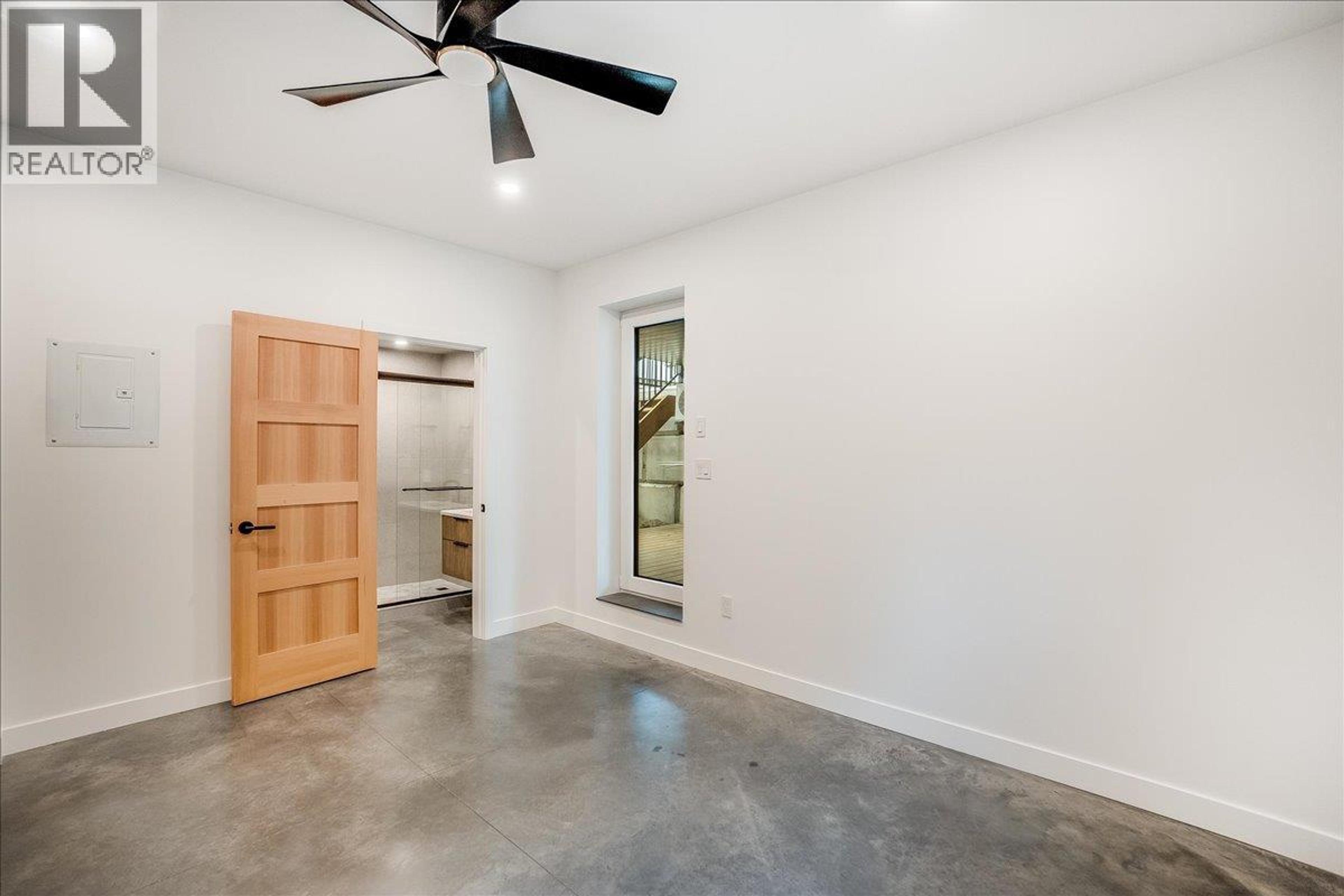 C-620 RICHARDS STREET - 14