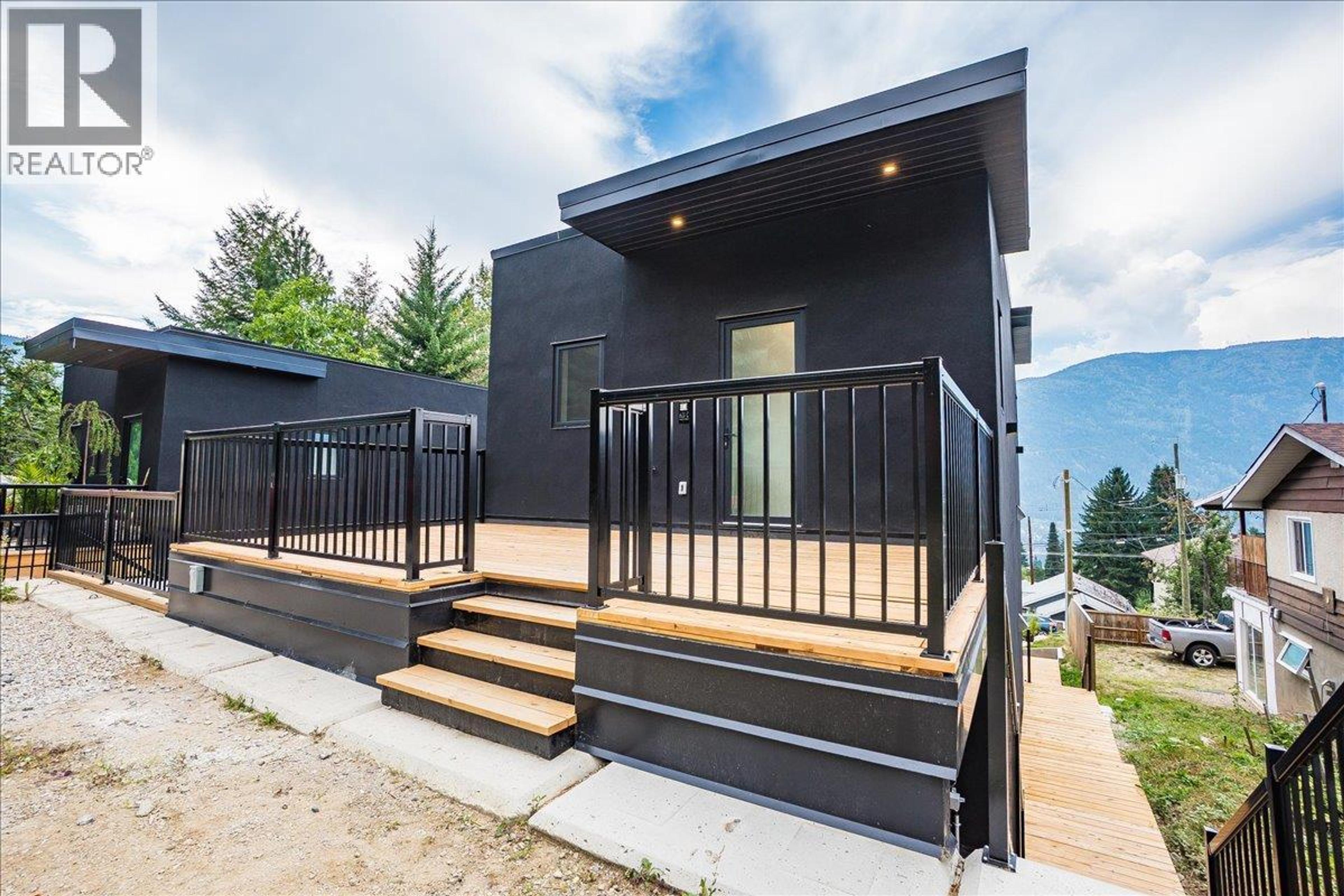 C-620 RICHARDS STREET - 49