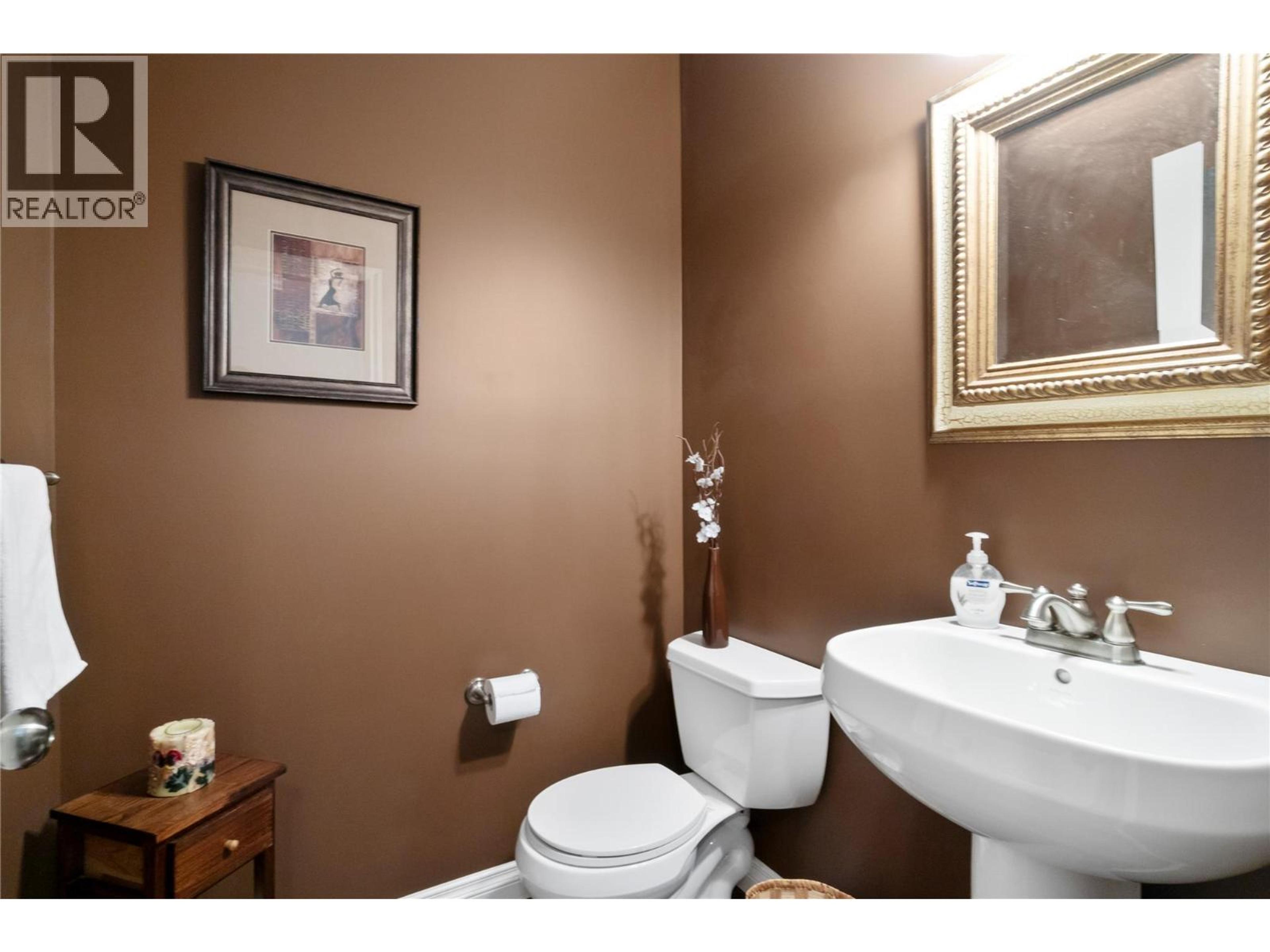 2743 GOLF COURSE DRIVE - 10