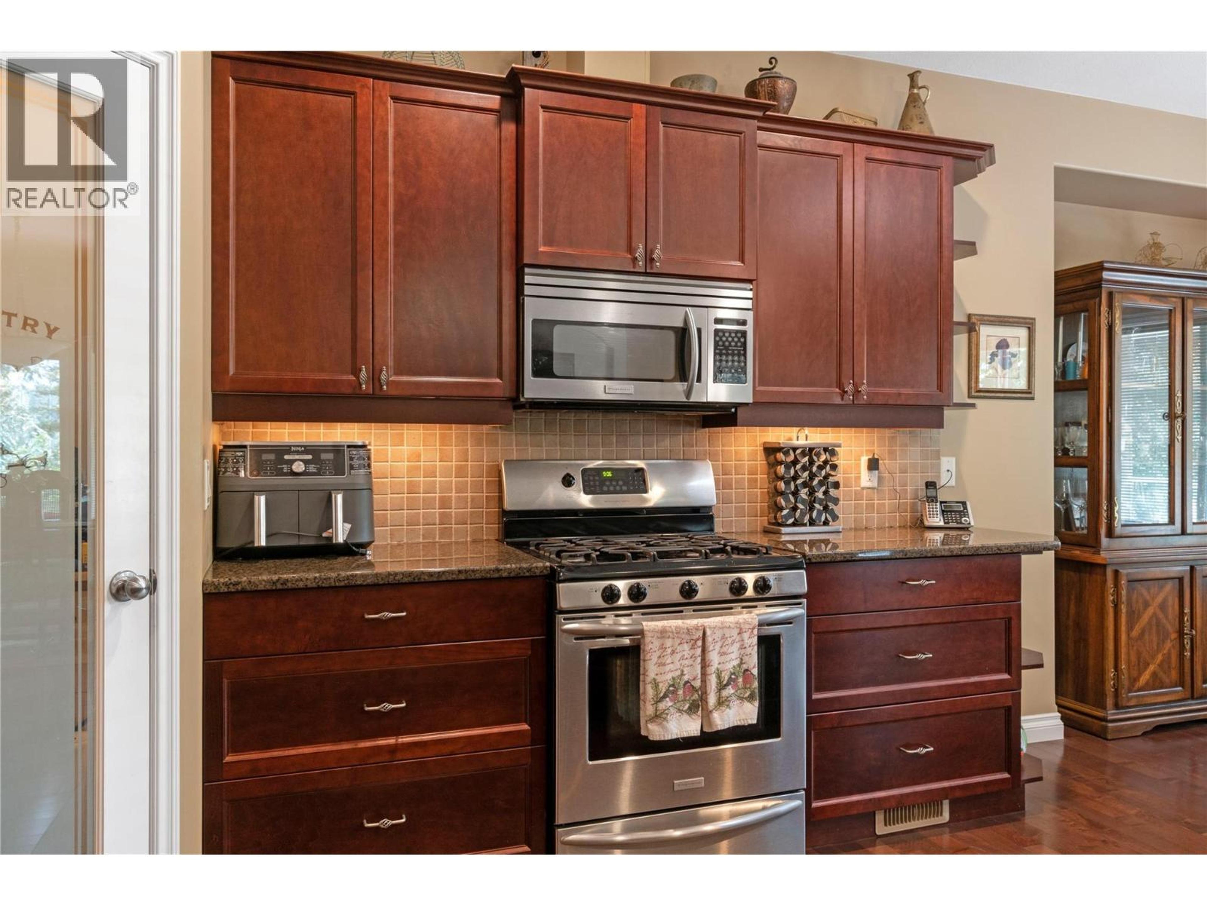 2743 GOLF COURSE DRIVE - 16