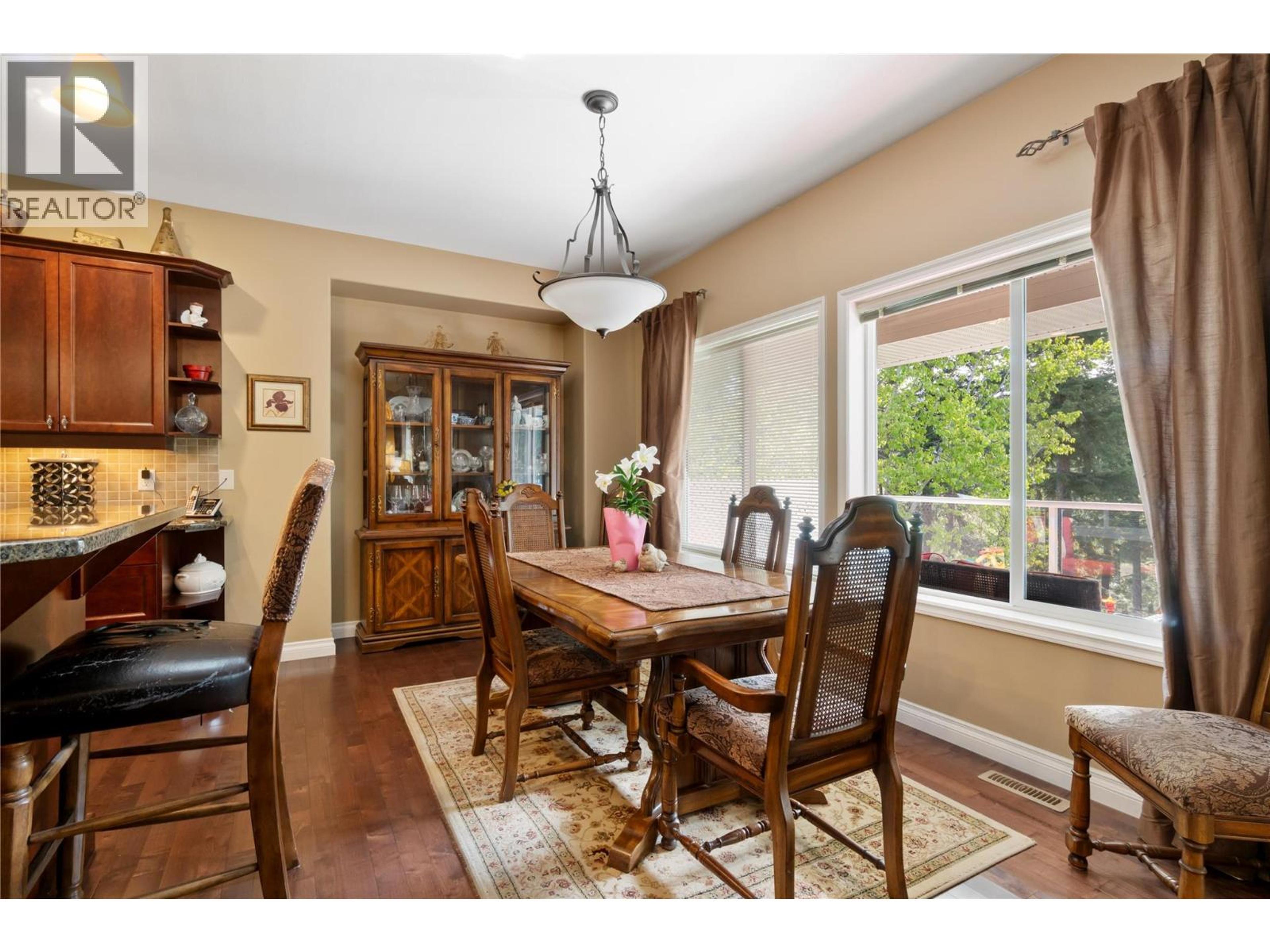 2743 GOLF COURSE DRIVE - 19